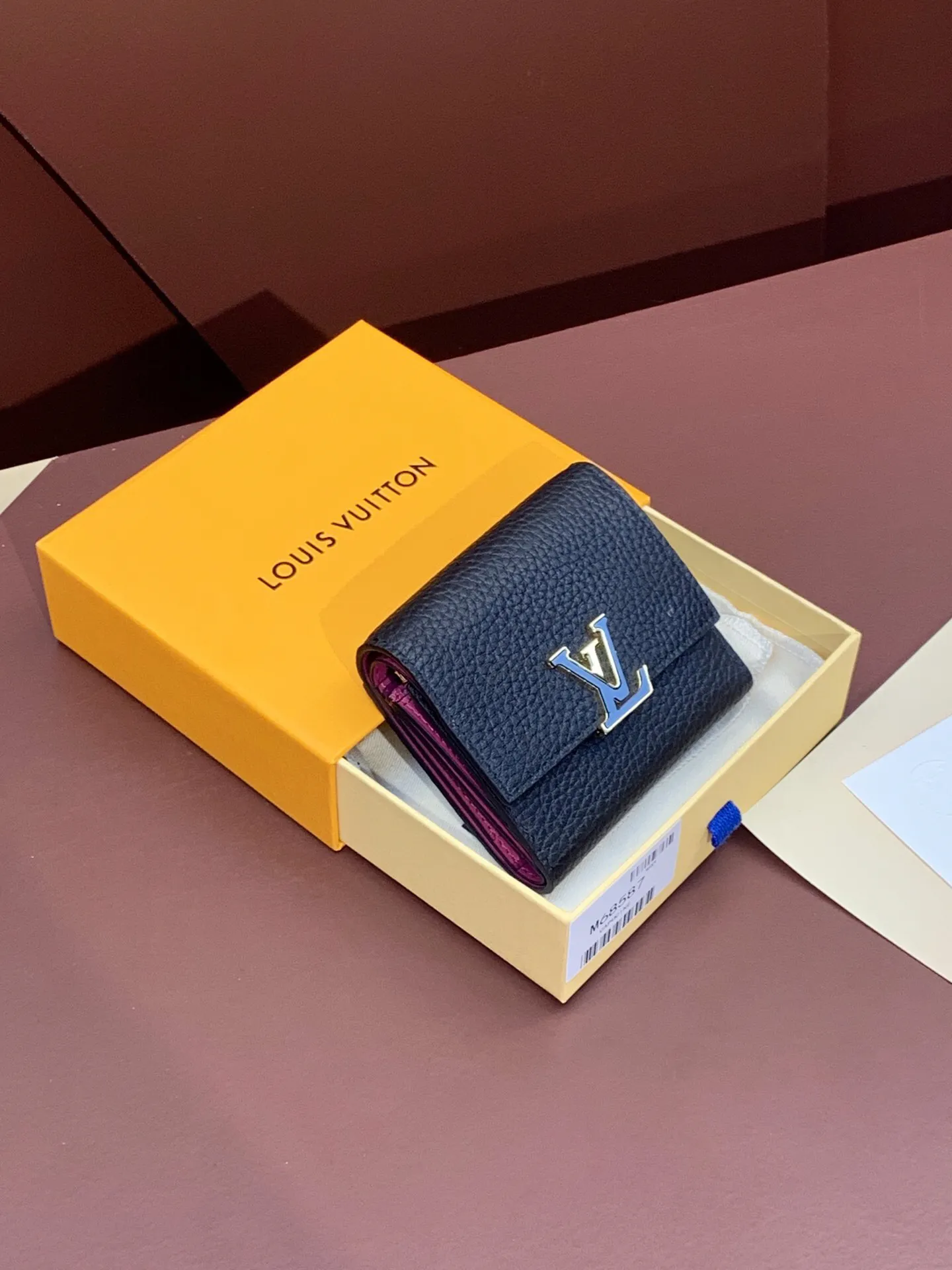 Louis Vuitton Capucines XS Wallet M68587 - Image 10
