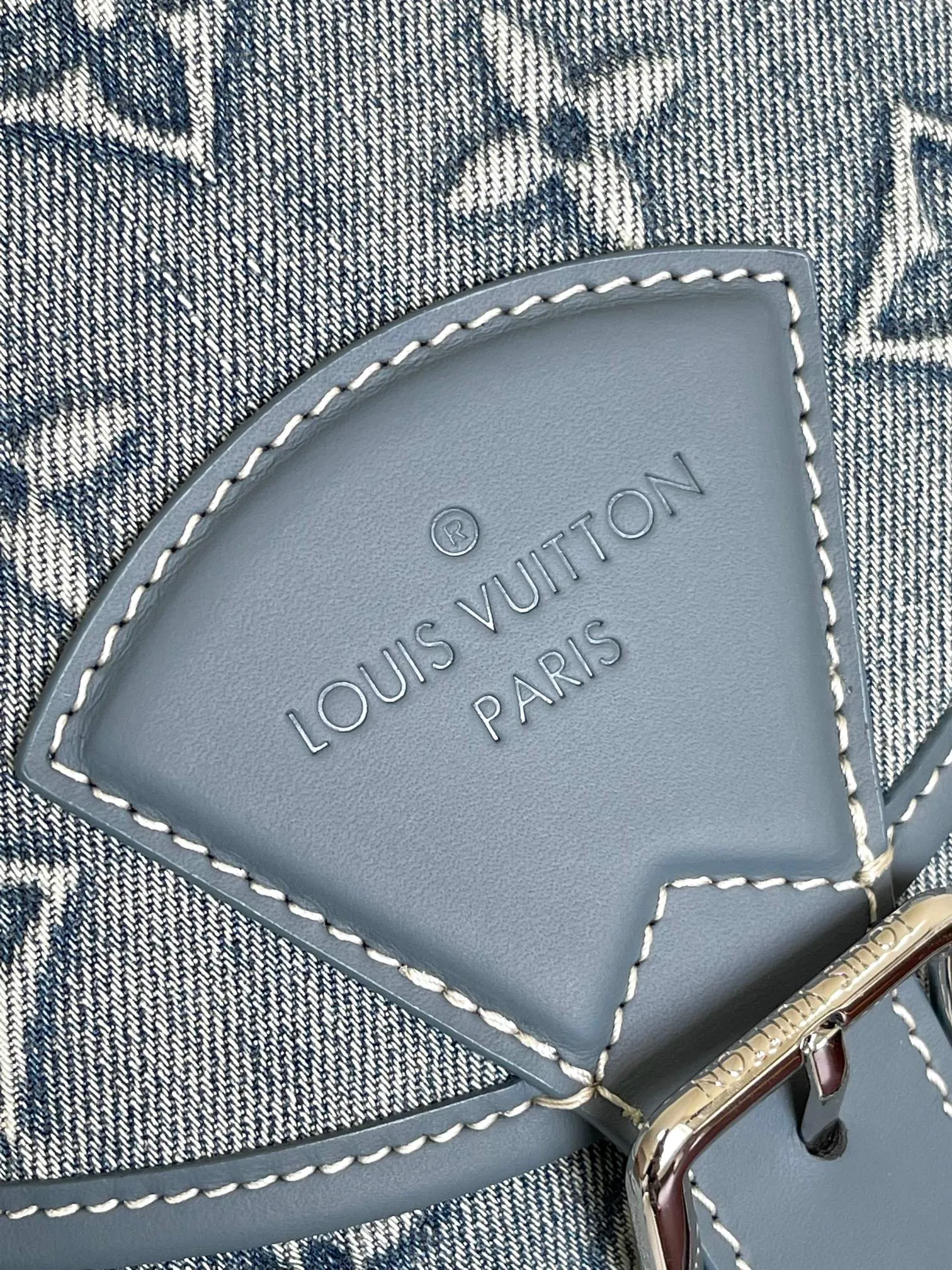 Louis Vuitton Montsouris Backpack M22534 - 图片 10
