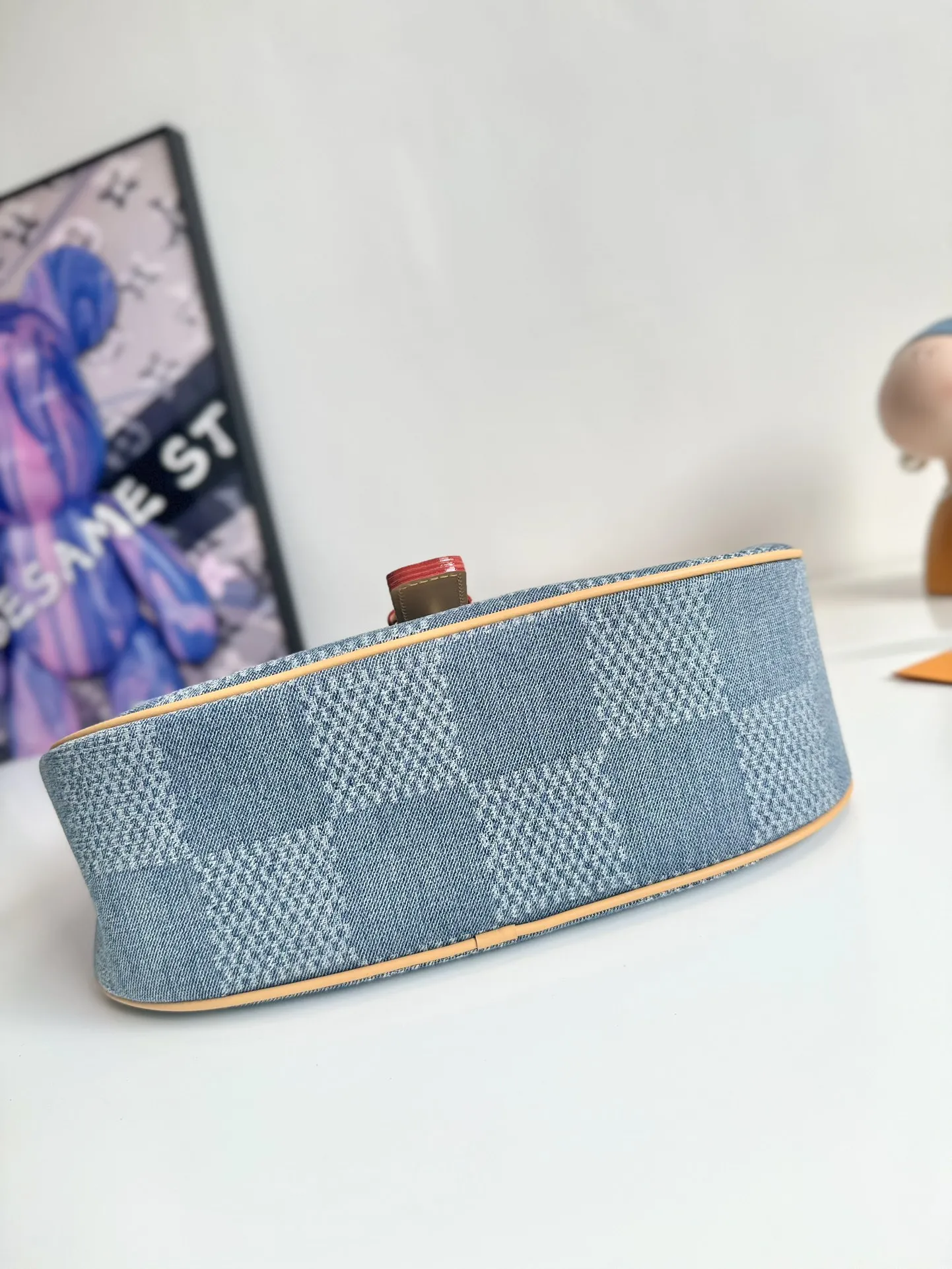 Louis Vuitton Montsouris Messenger MM N40743 - Image 6