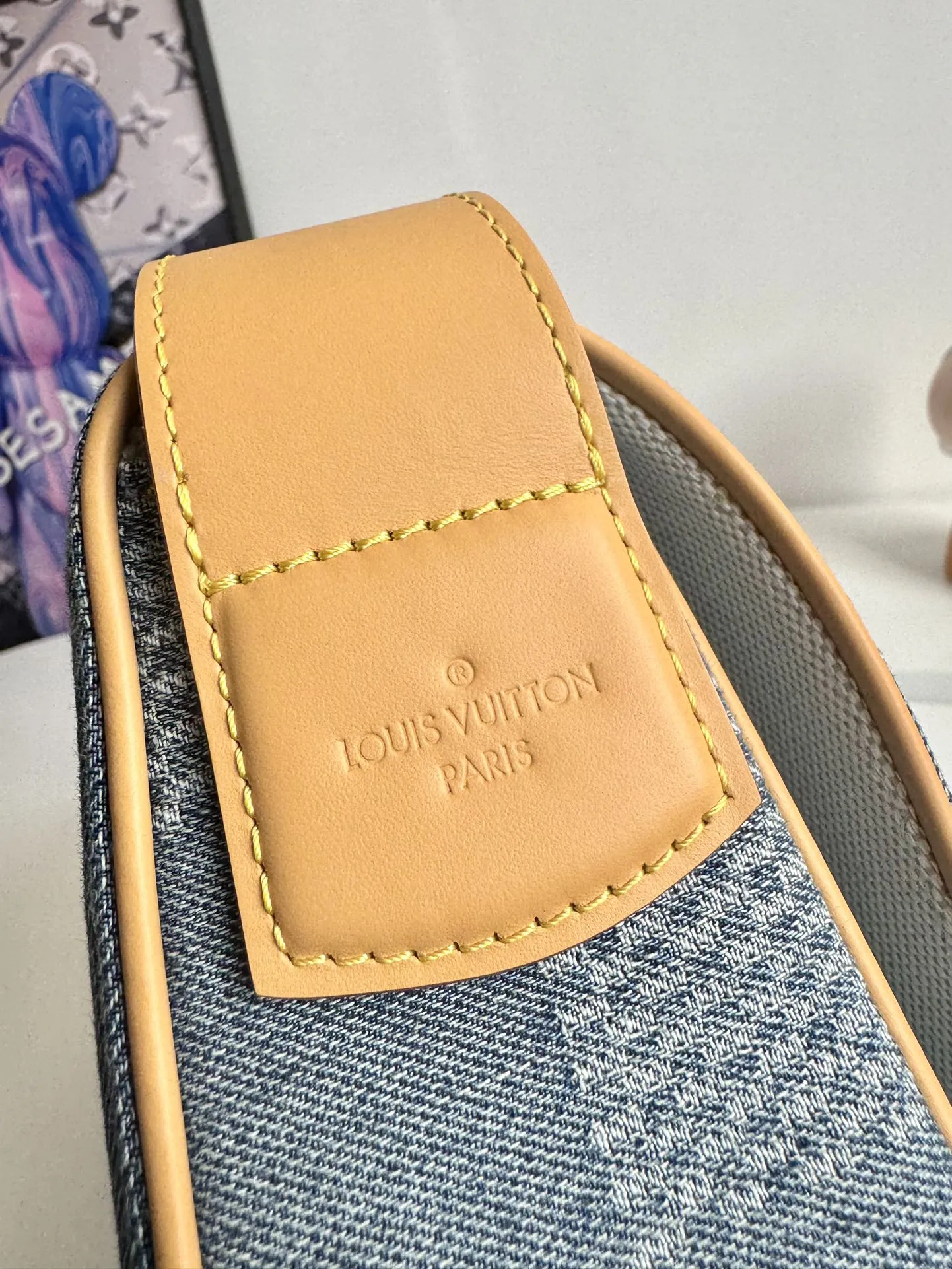 Louis Vuitton Montsouris Messenger MM N40743 - Image 8