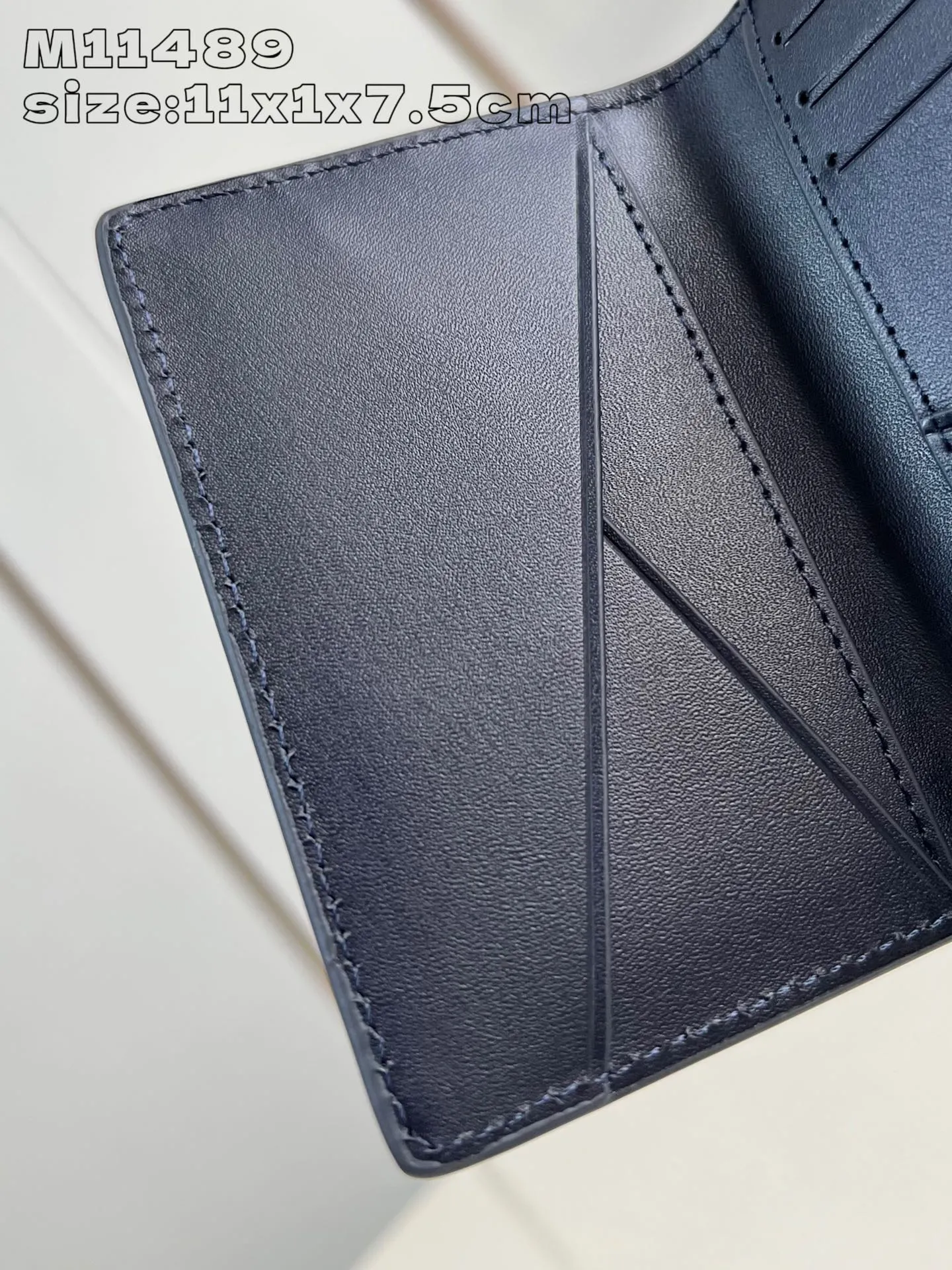 Louis Vuitton Pocket Organizer M11489 - 图片 3