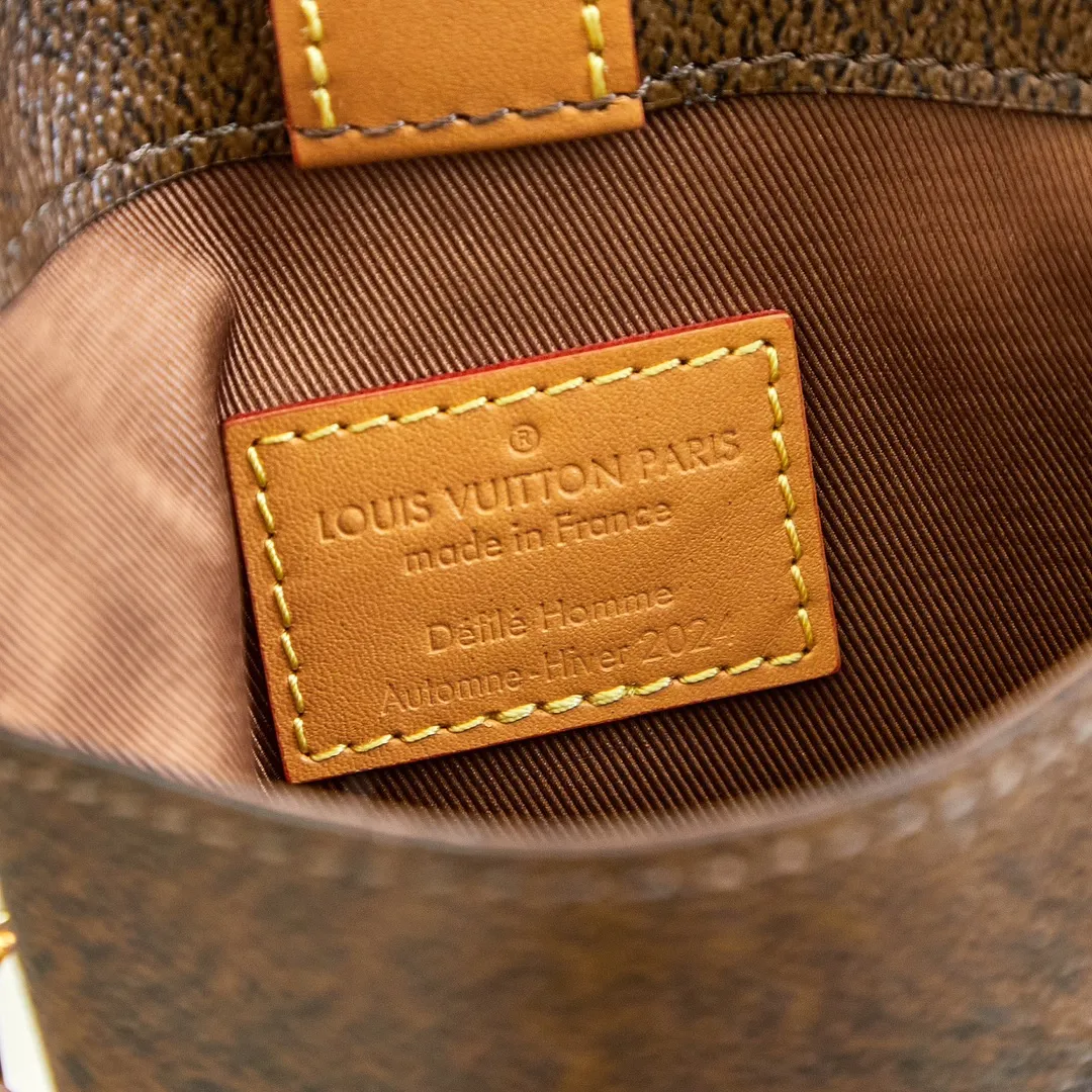Louis Vuitton Envelope Pouch M11629 - 图片 10