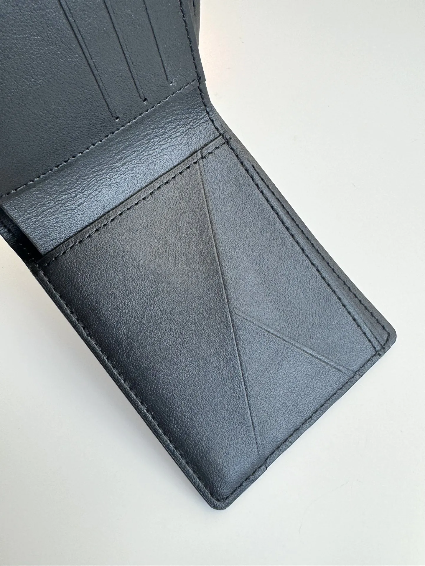 Louis Vuitton Multiple Wallet M83333 - 图片 9