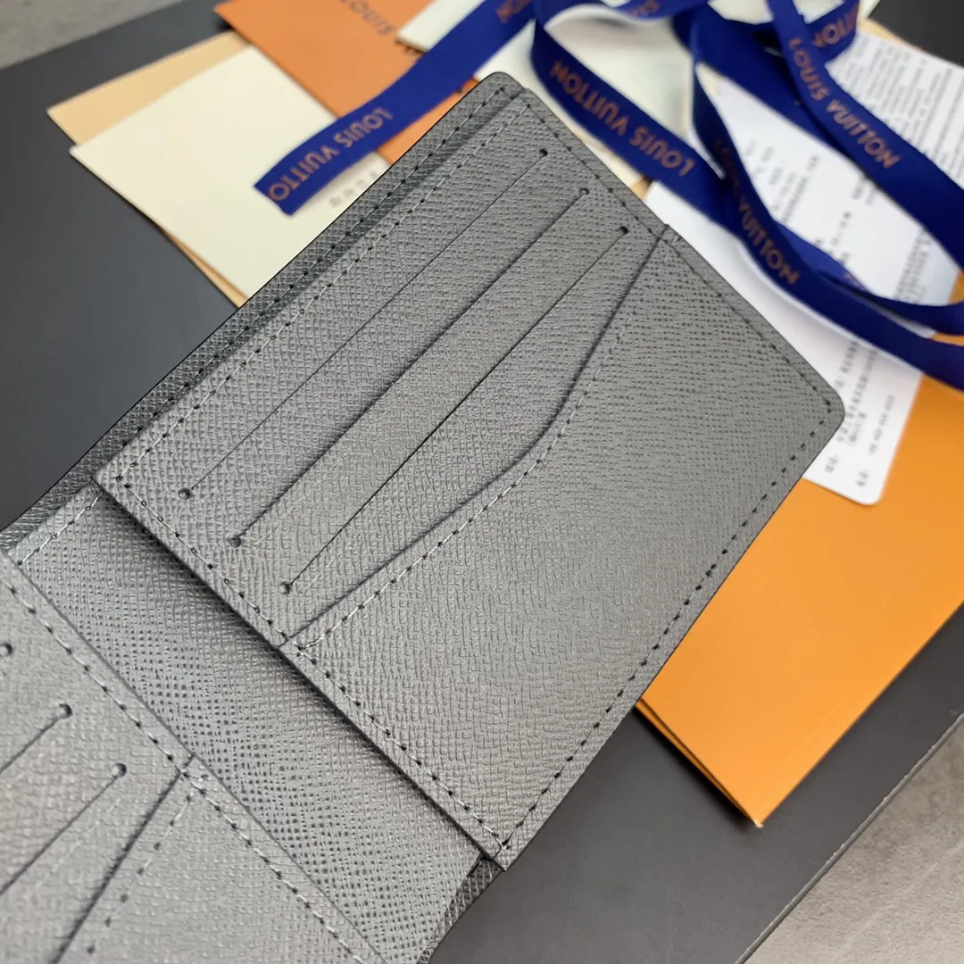 Louis Vuitton Slender Wallet M81555 - Image 7