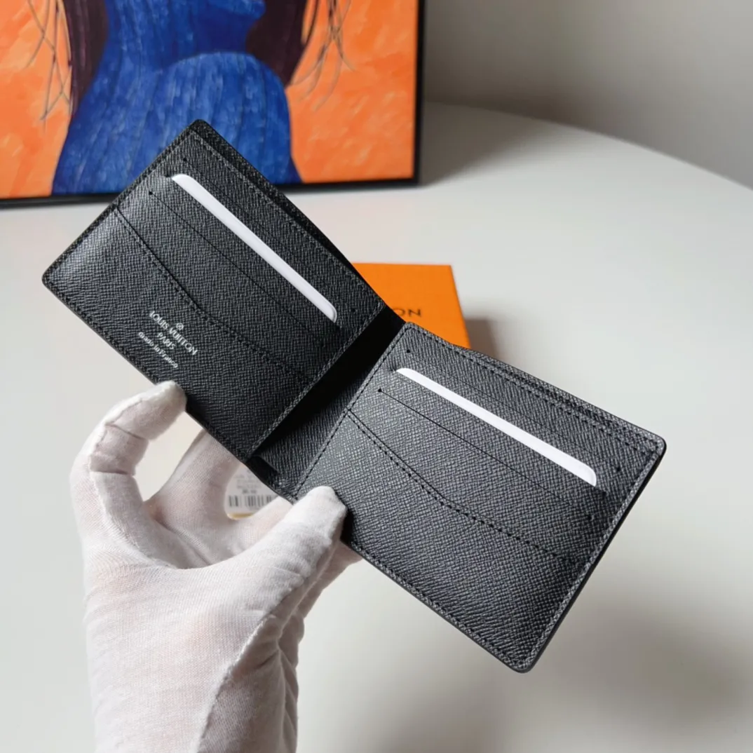 Alternative view of Louis Vuitton Slender Wallet M63261