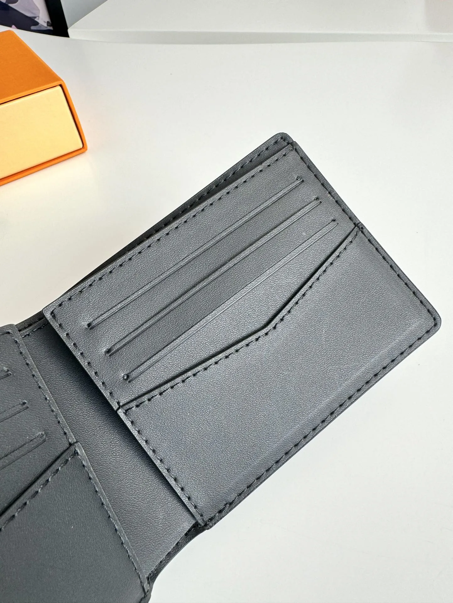Louis Vuitton Slender Wallet M11708 - 图片 10