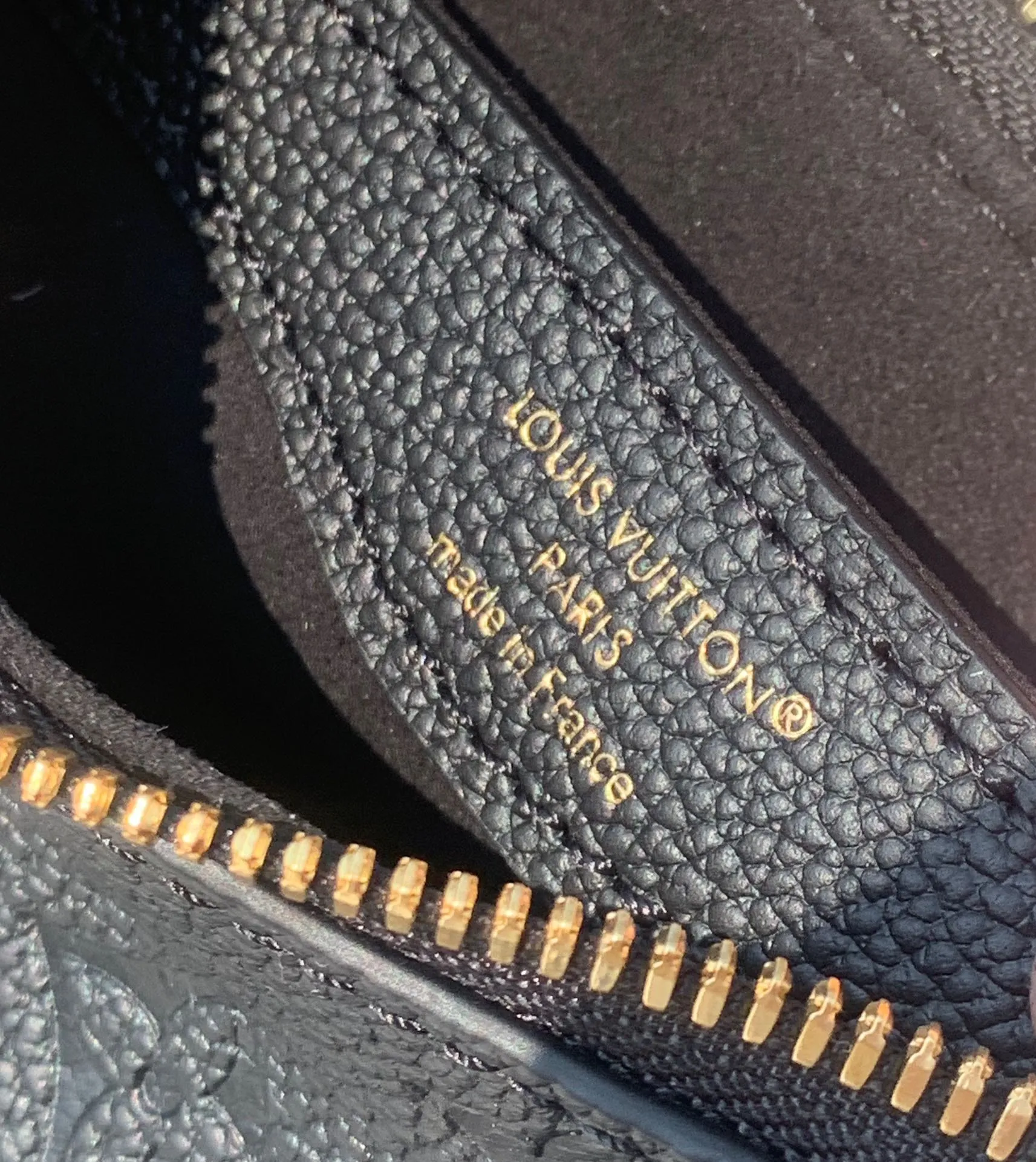 Alternative view of Louis Vuitton Boulogne PM M12930