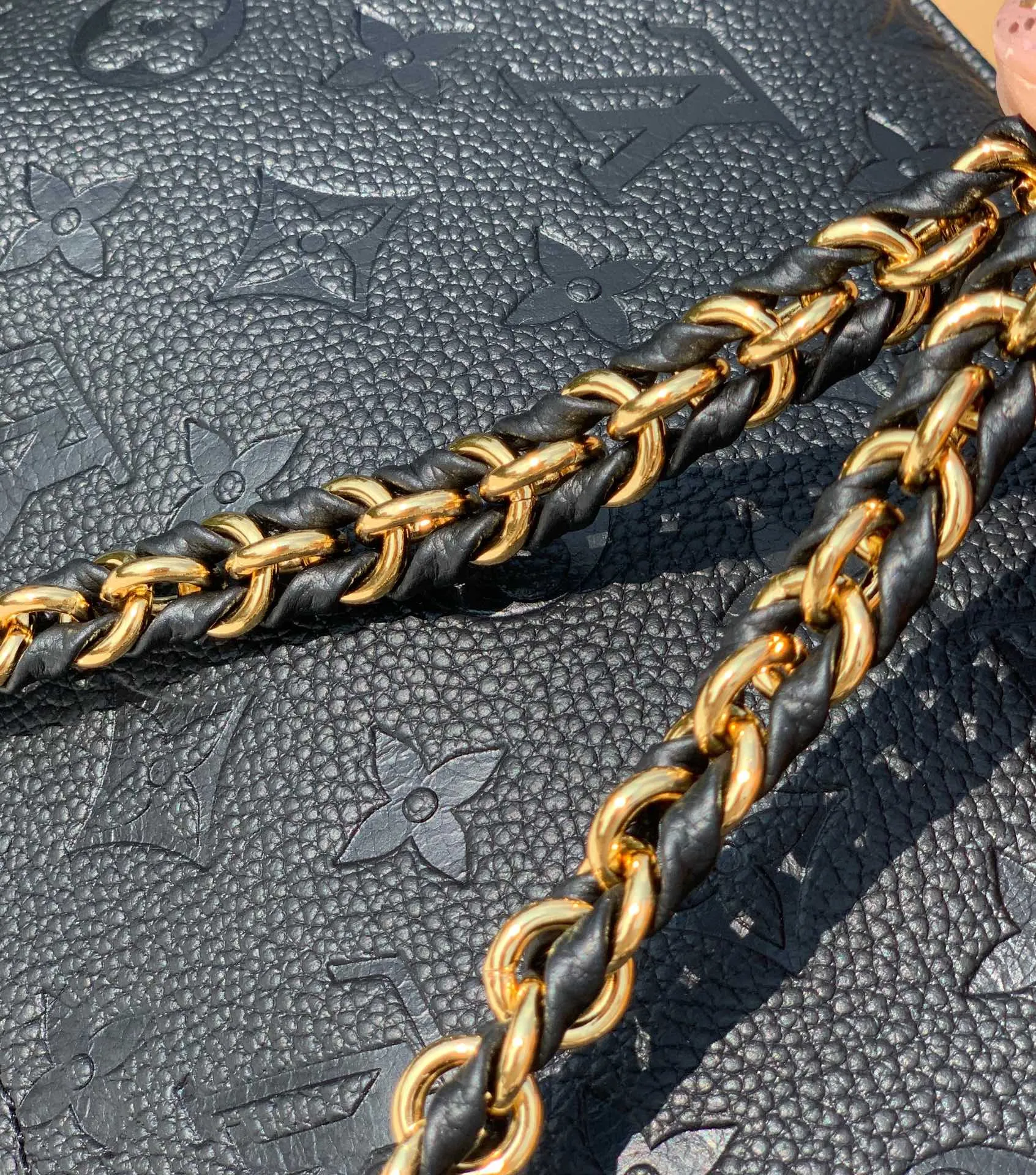 Louis Vuitton Boulogne PM M12930 - 图片 9