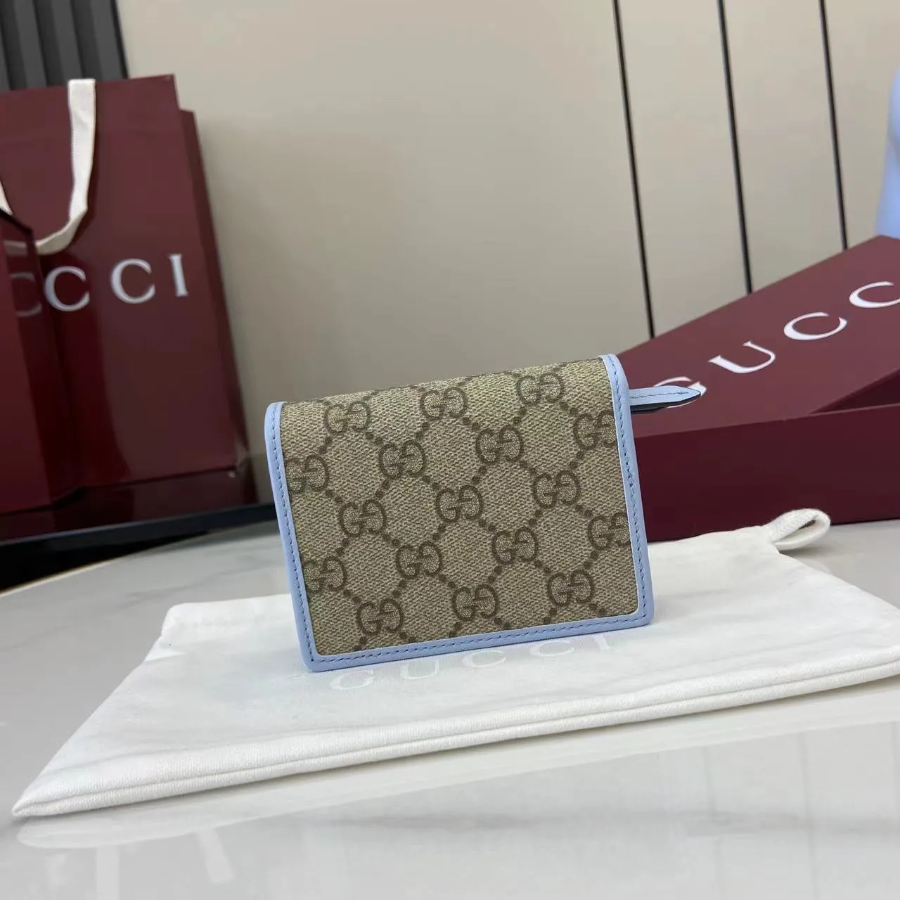 Gucci GG Emblem small wallet 820692 - Image 4