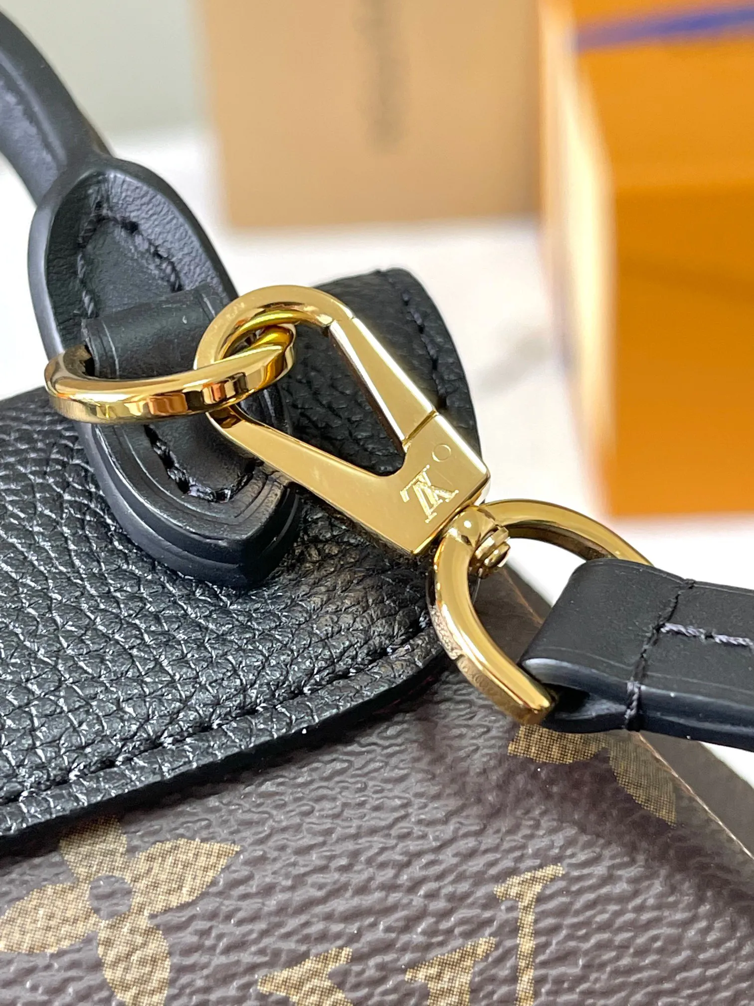 Louis Vuitton Montsouris BB M45516 - 图片 8