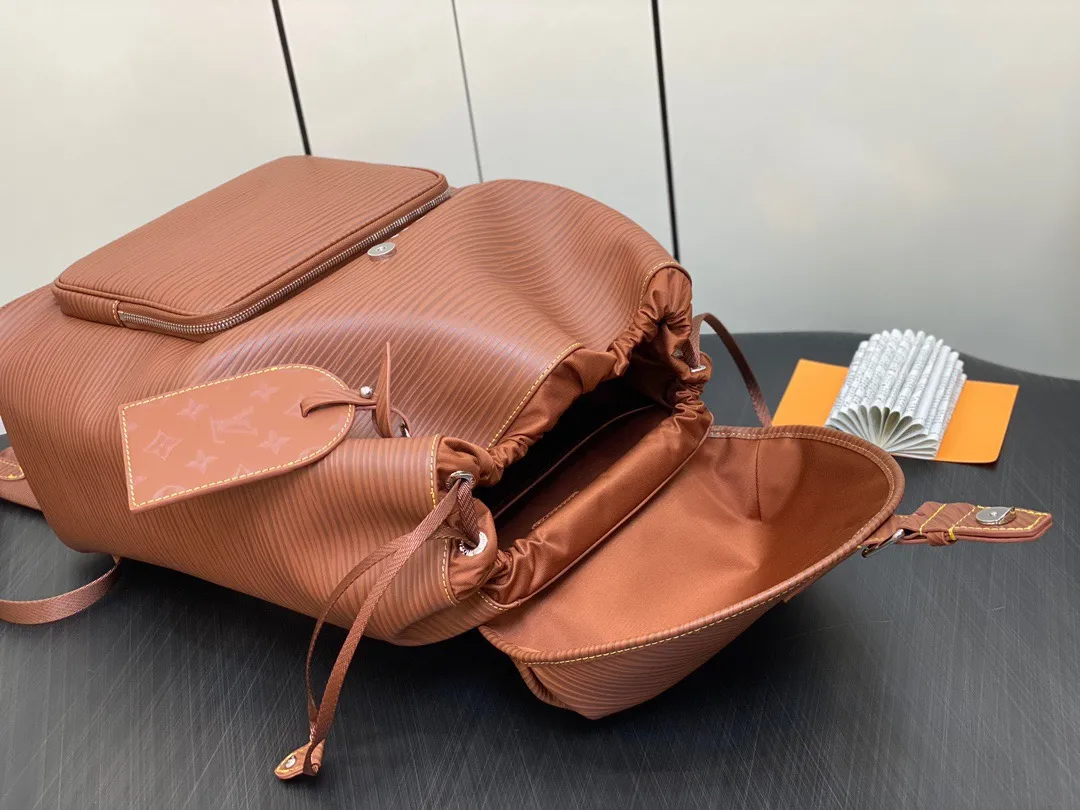 Louis Vuitton Montsouris M23099 - 图片 9
