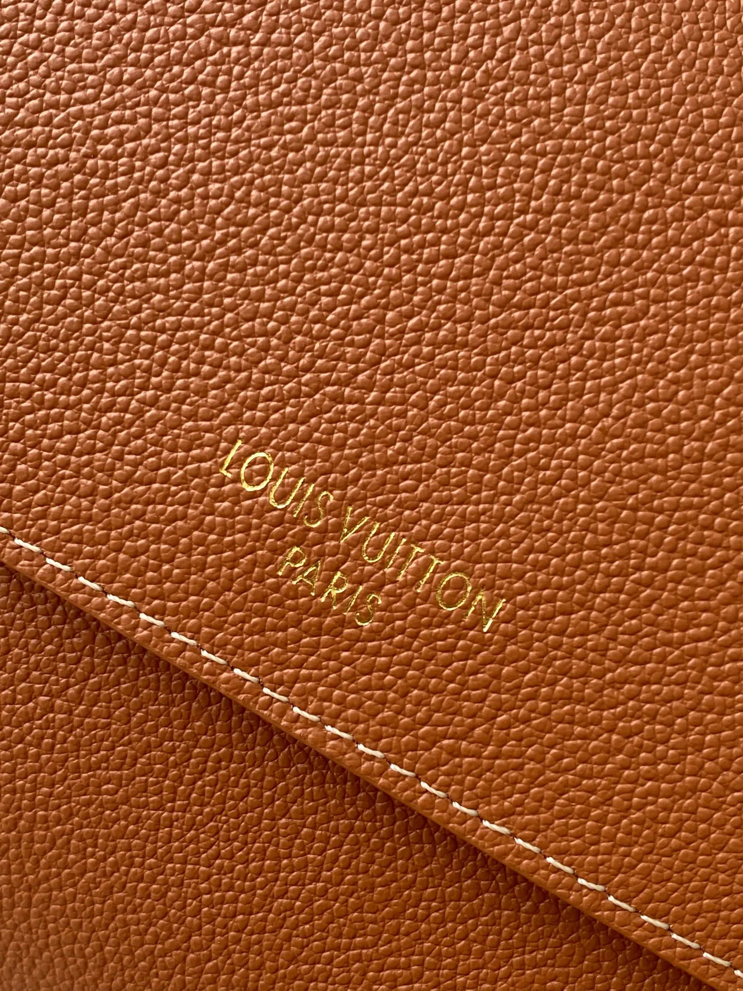 Louis Vuitton Low Key Messenger M13151 - 图片 7