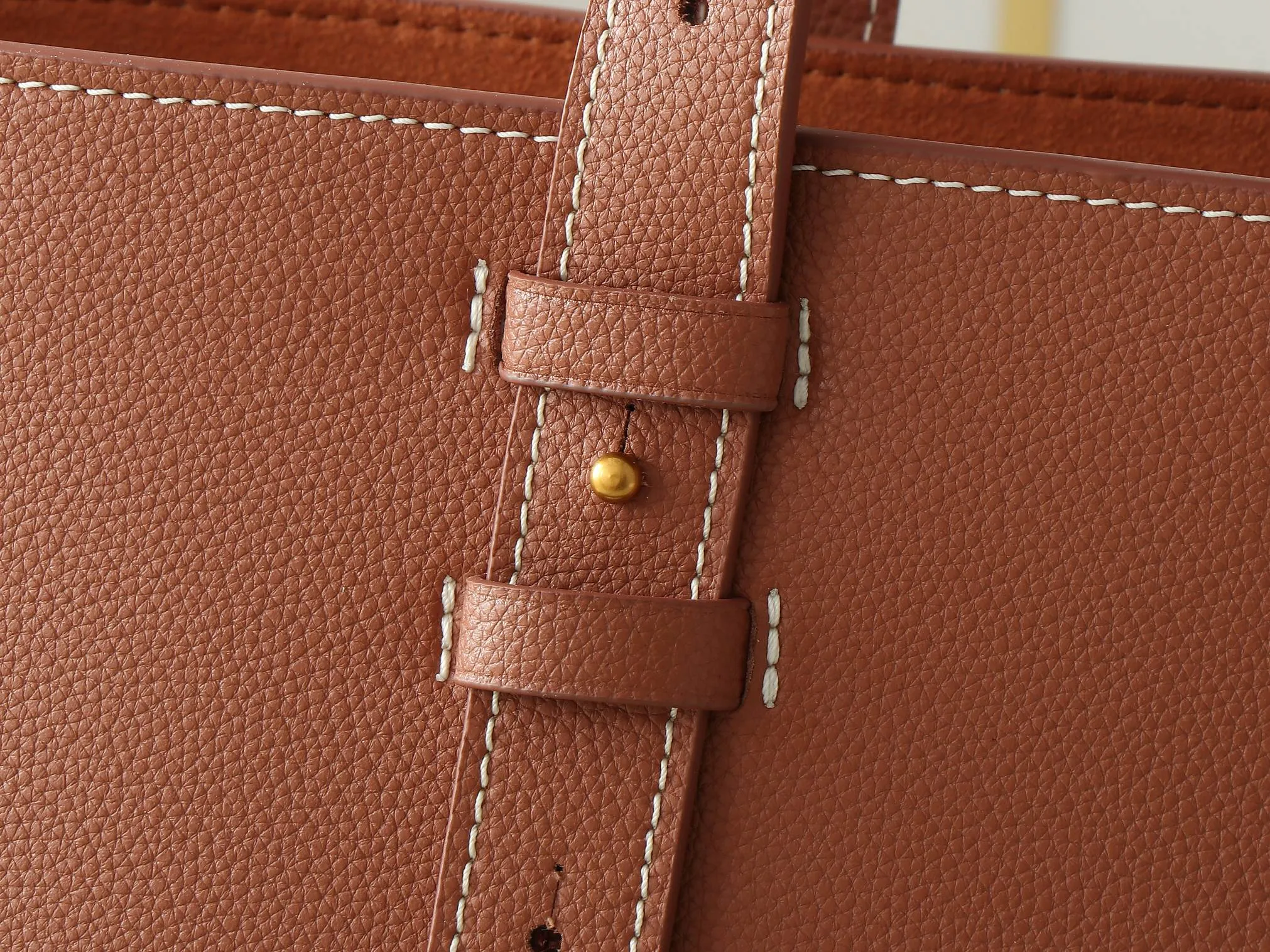 Louis Vuitton Low Key Cabas MM M25342 - Image 9