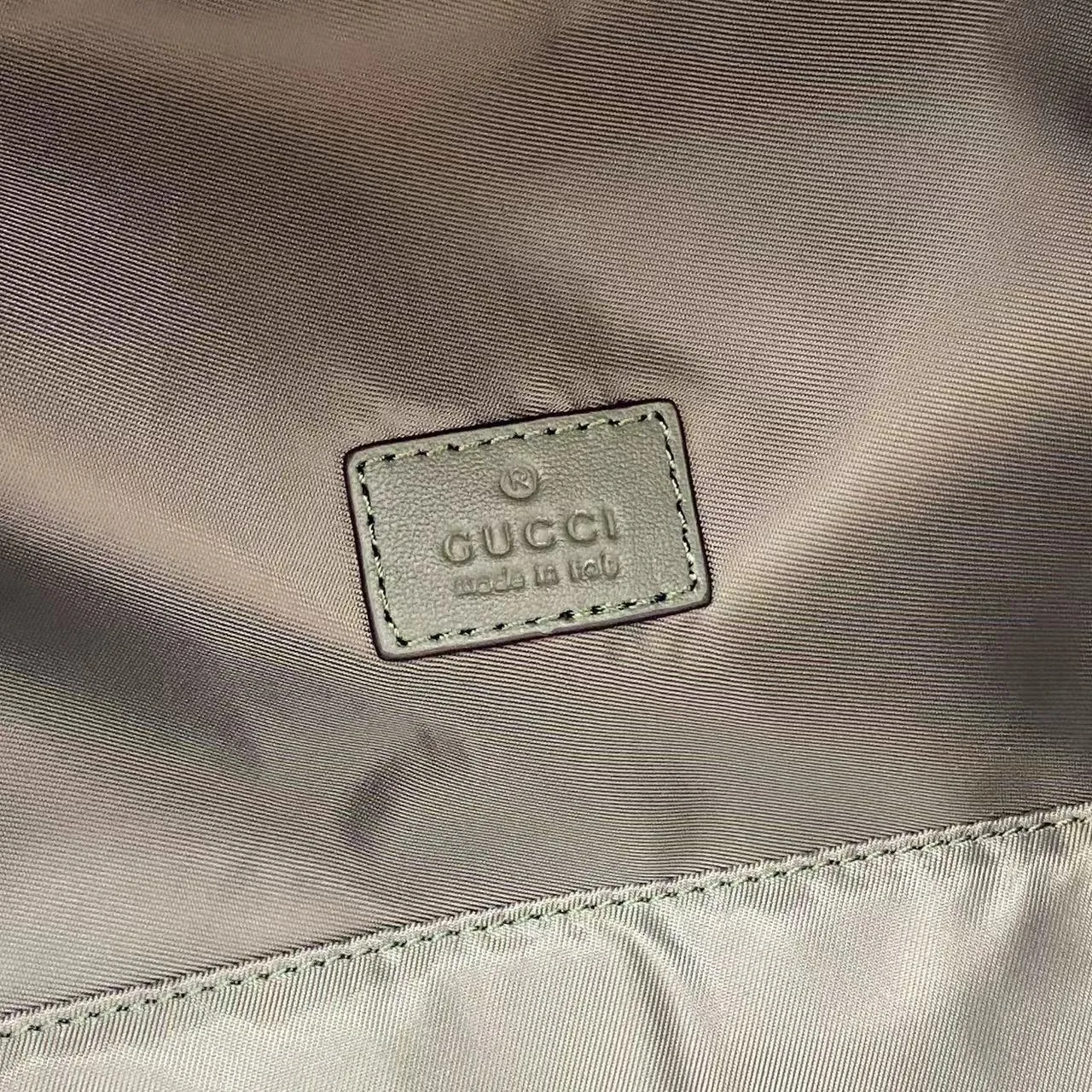 Gucci GG canvas medium backpack 834464 - Image 7