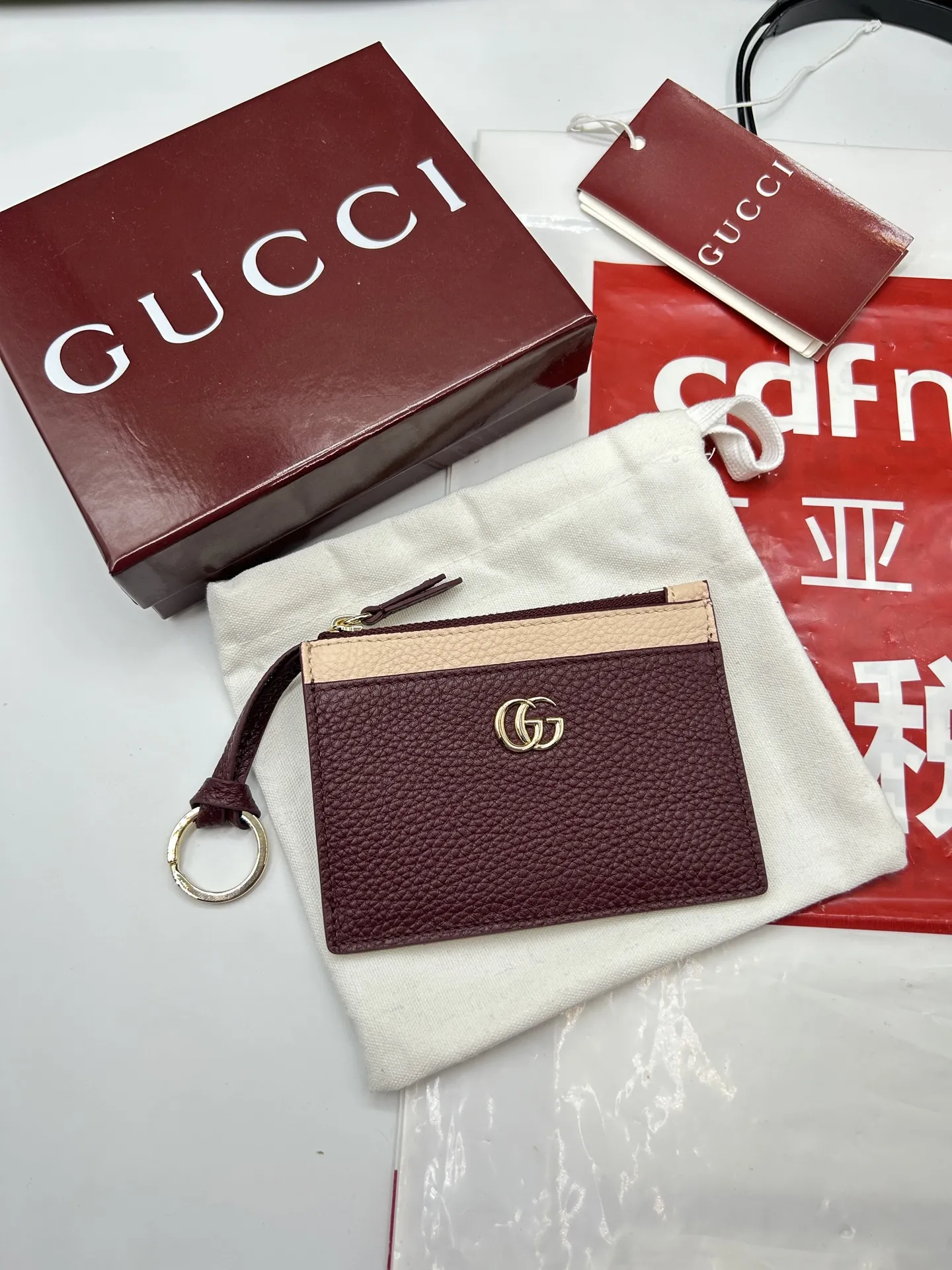 Alternative view of Gucci GG Marmont zip key pouch 837966
