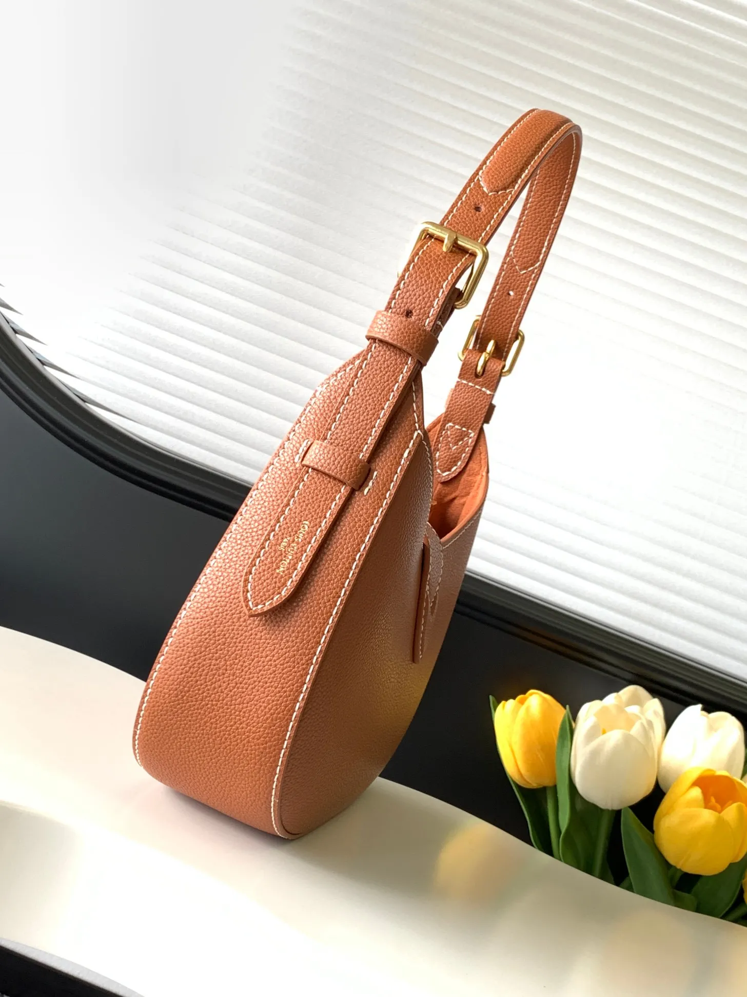 Louis Vuitton Low Key Shoulder Bag M24885 - 图片 13