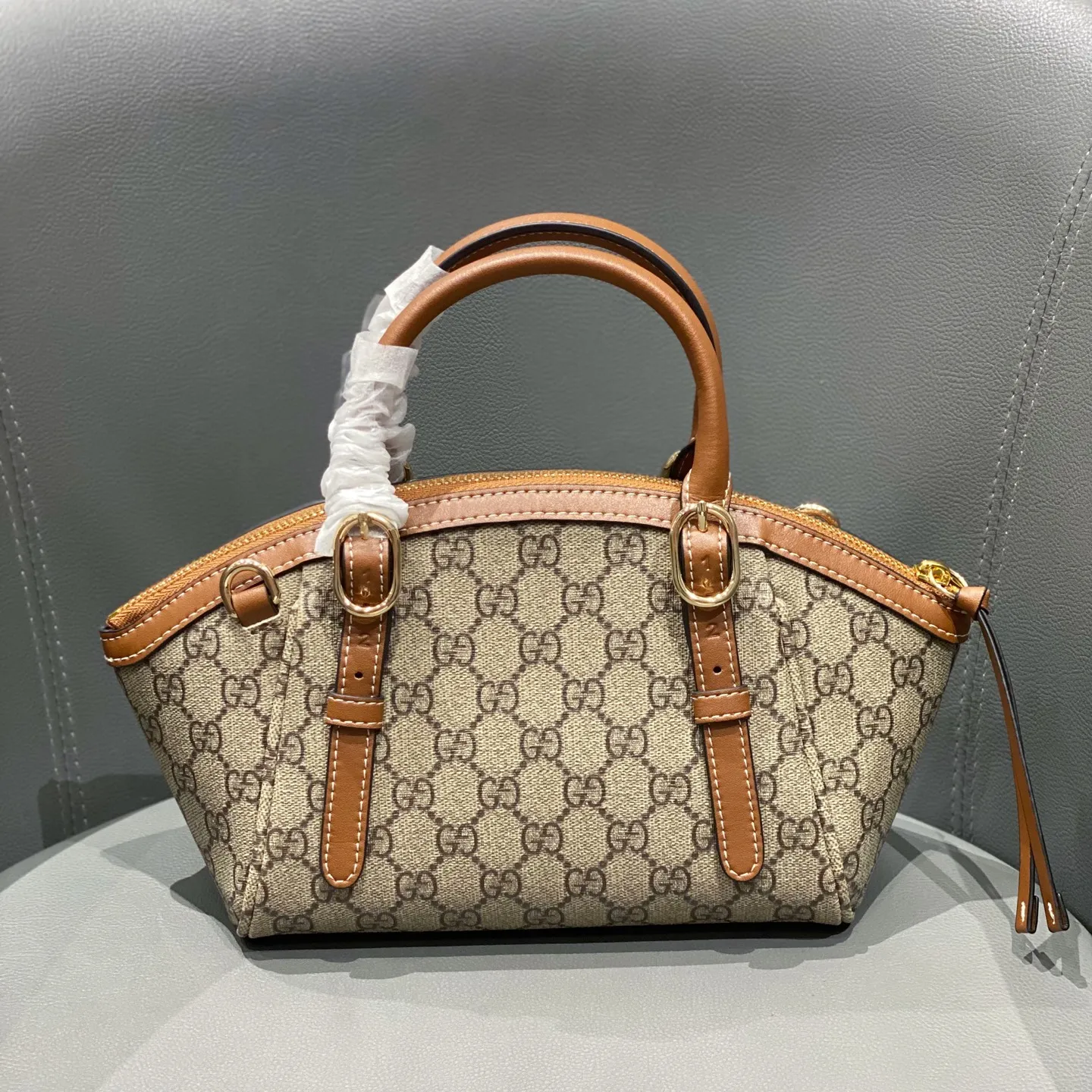 Gucci GG Emblem small top handle bag ?839005 - 图片 3