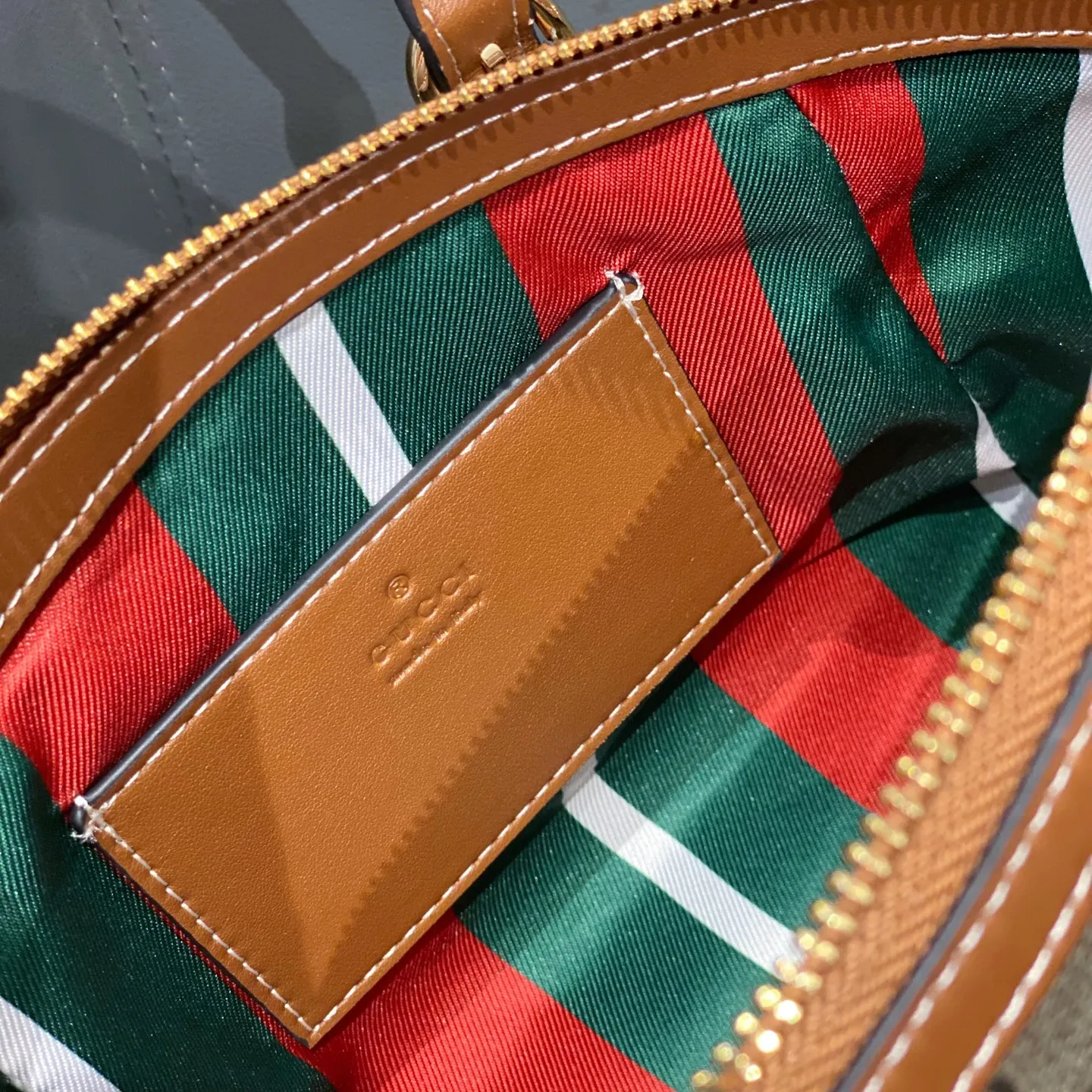 Gucci GG Emblem small top handle bag ?839005 - 图片 9