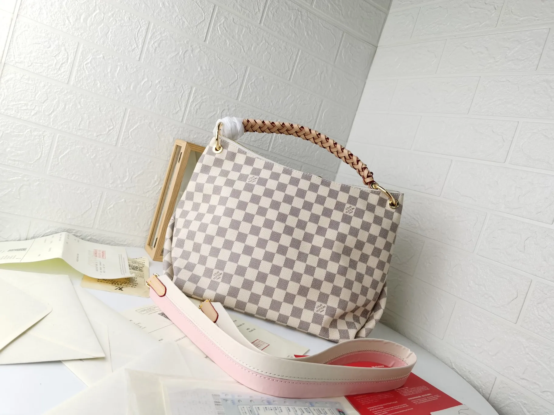 Louis Vuitton Beaubourg Hobo MM N40343 - Image 5