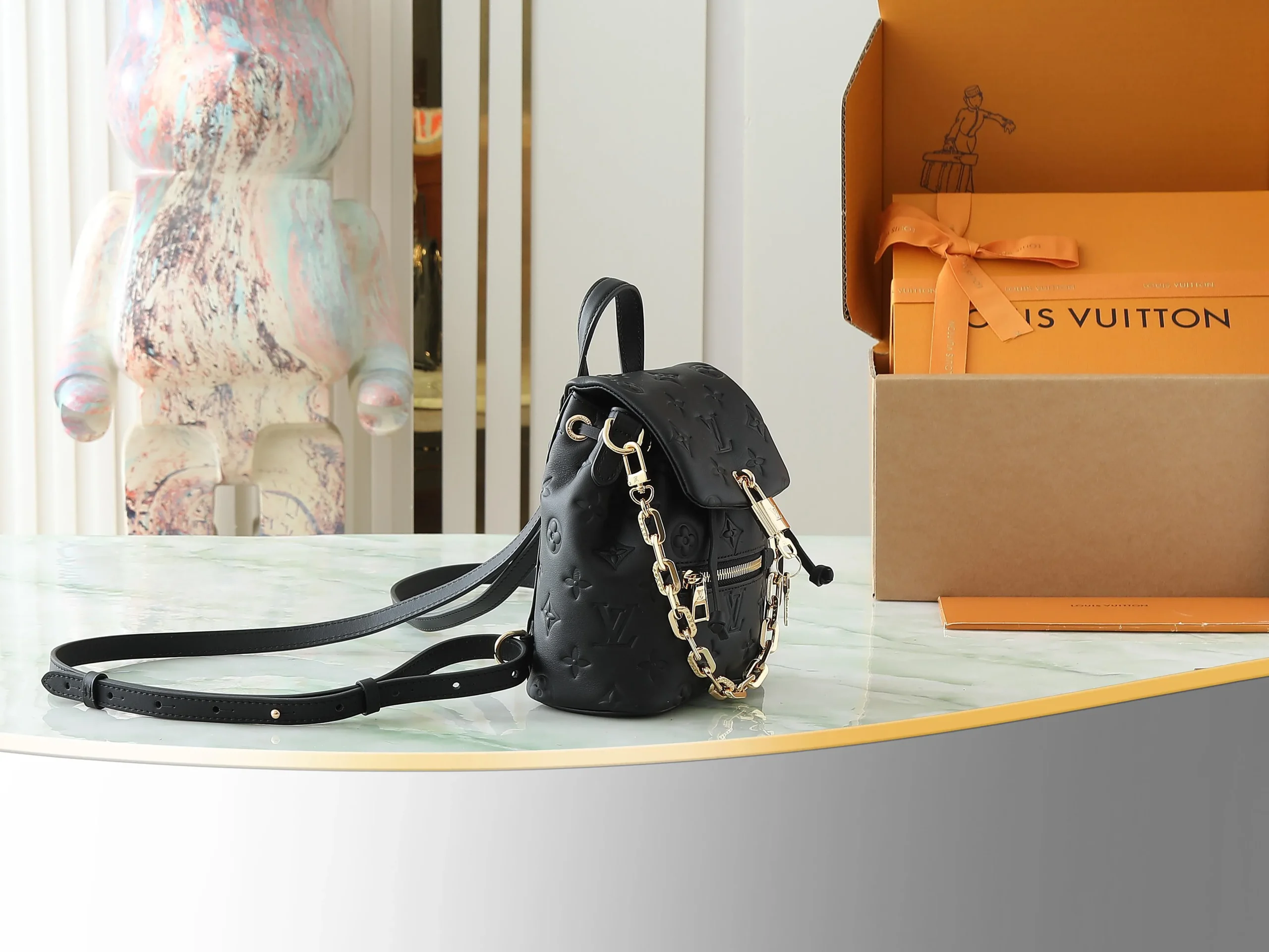 Louis Vuitton Coussin Backpack Mini M13387 - 图片 4