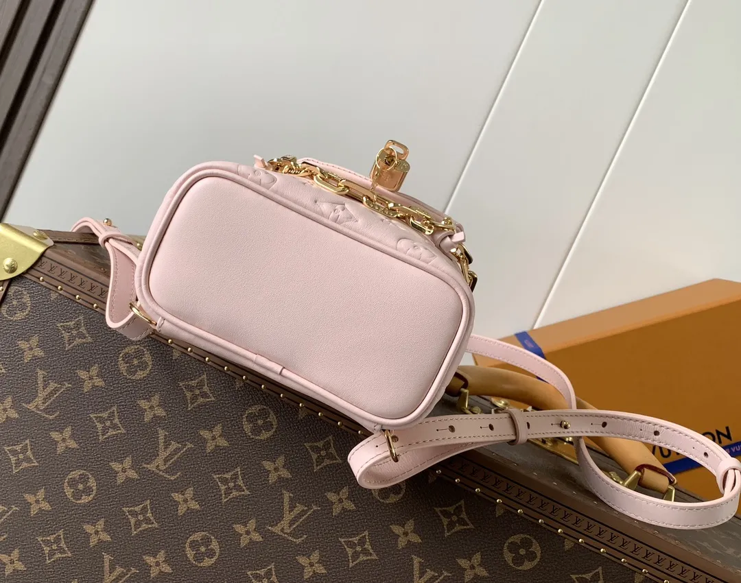 Louis Vuitton Coussin Backpack Mini M13389 - 图片 6