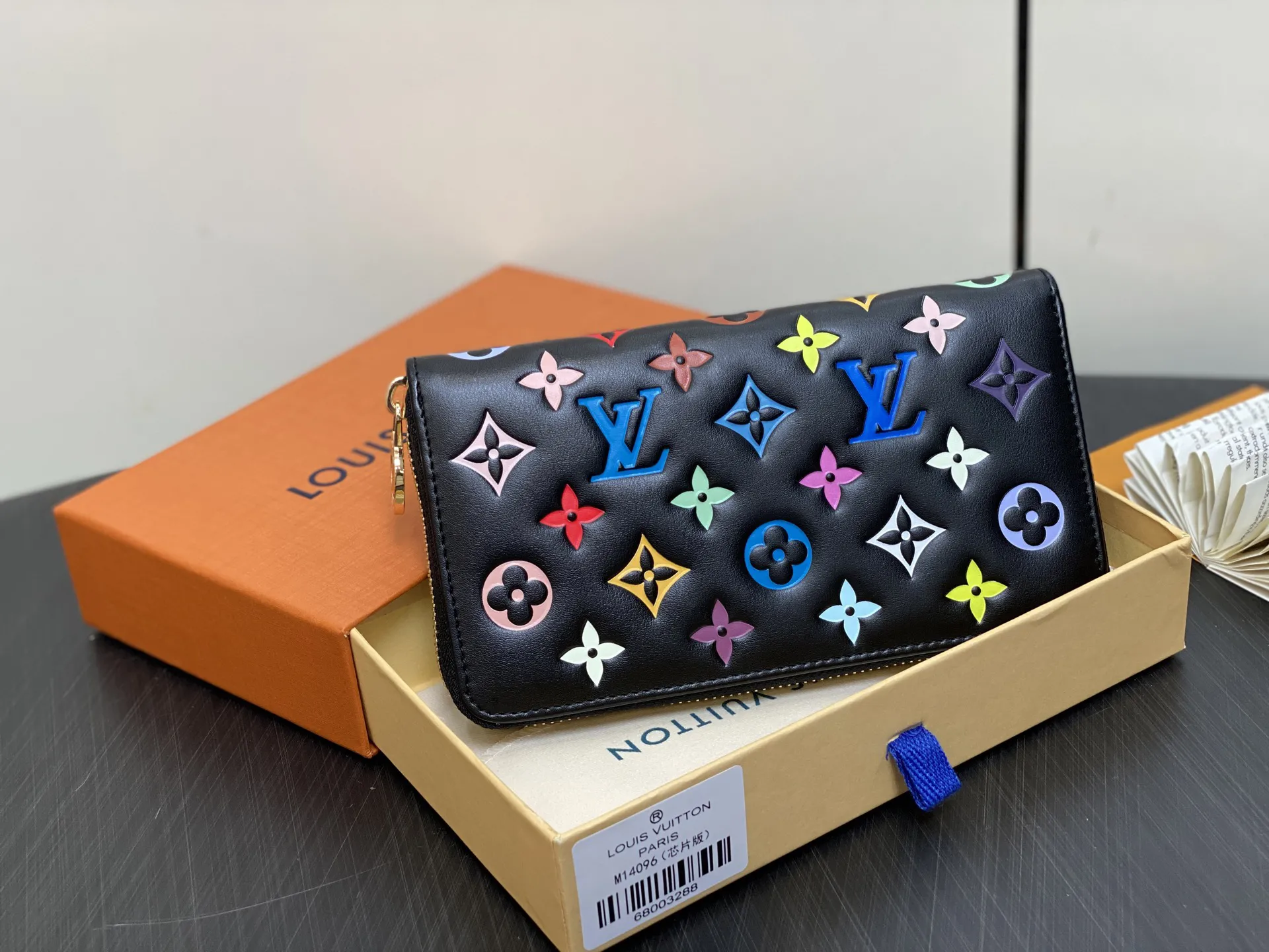Louis Vuitton Zippy Wallet M14096 - Image 4
