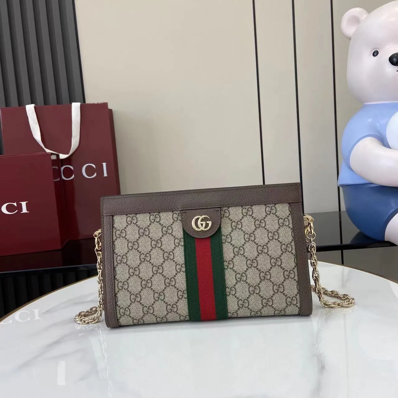 Alternative view of Gucci Ophidia medium shoulder bag 837428