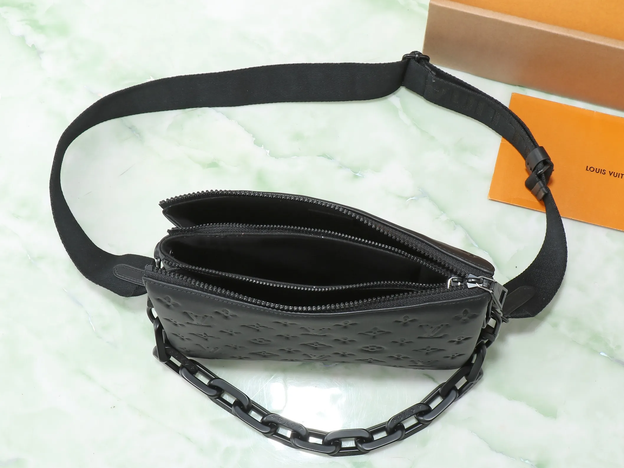 Louis Vuitton Coussin PM M11370 - 图片 3