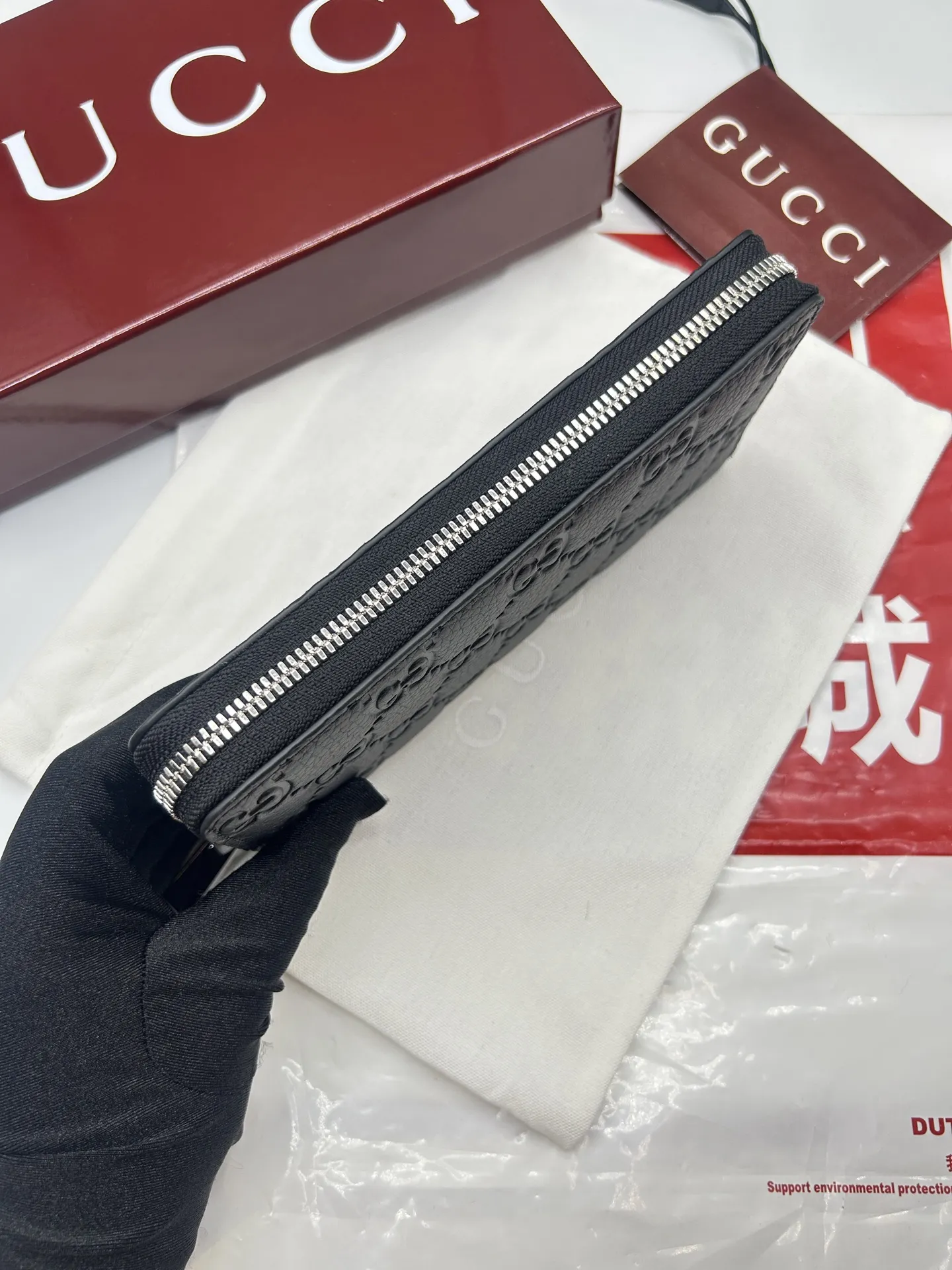 Gucci Imprint zip around wallet 835003 - Image 7