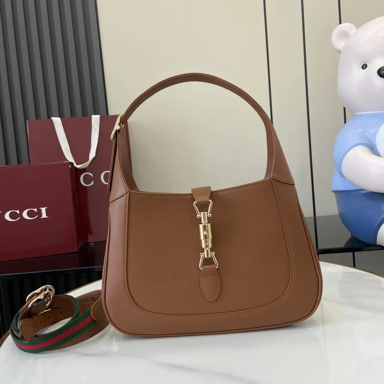 Alternative view of Gucci Jackie 1961 medium bag 810232