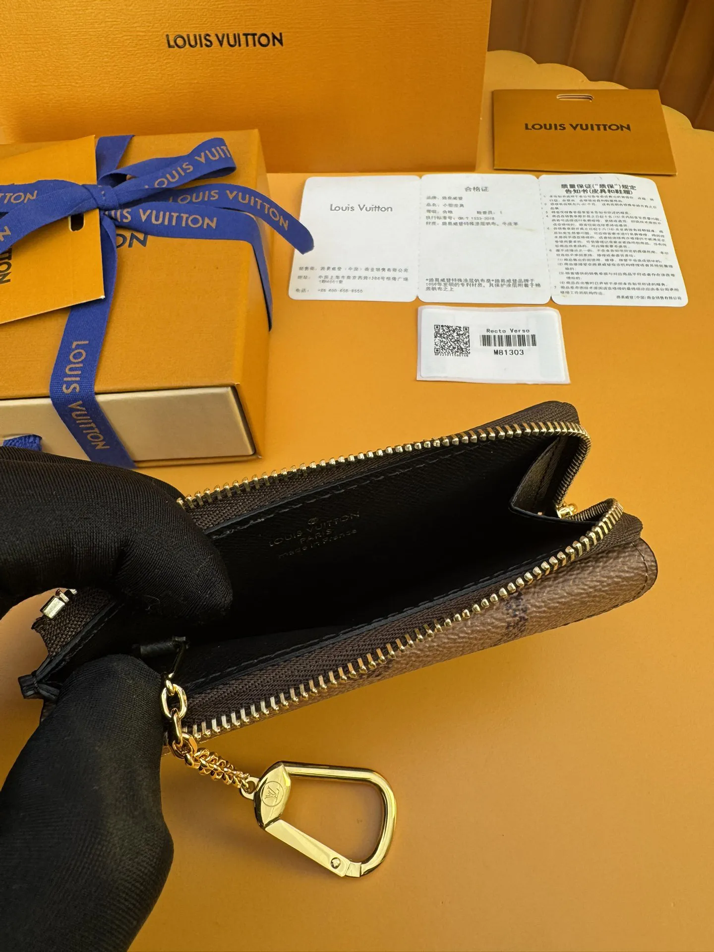 Louis Vuitton Card Holder Recto Verso M81303 - Image 17