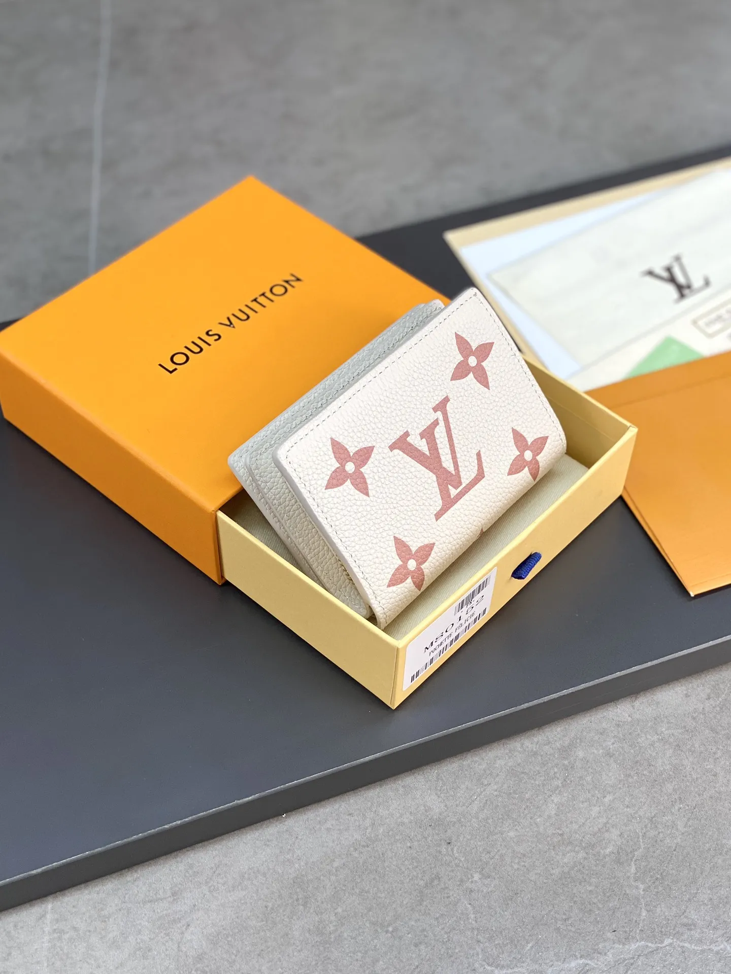 Louis Vuitton Cléa Wallet M81927 - 图片 3