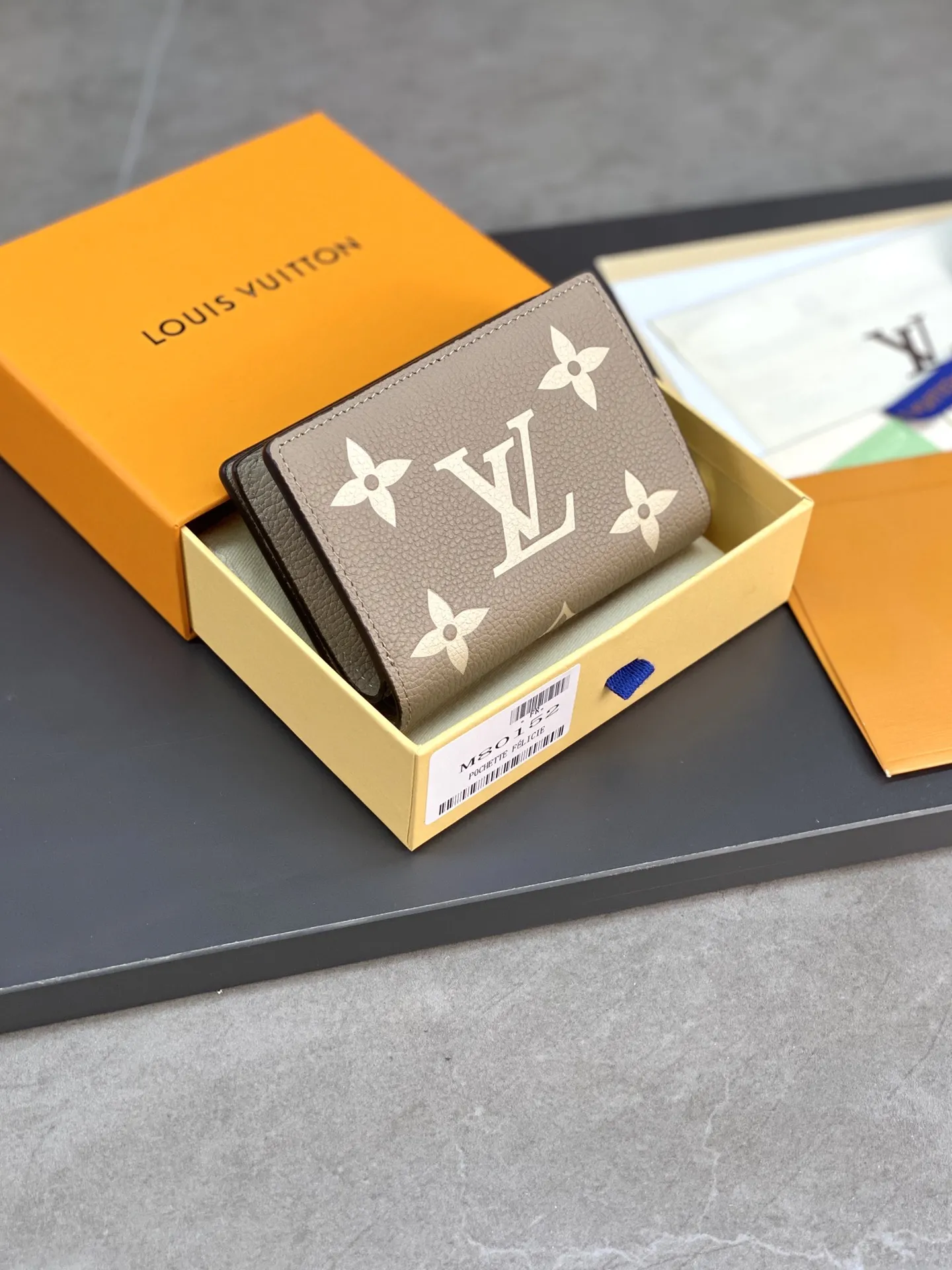 Louis Vuitton Cléa Wallet M82370 - Image 3