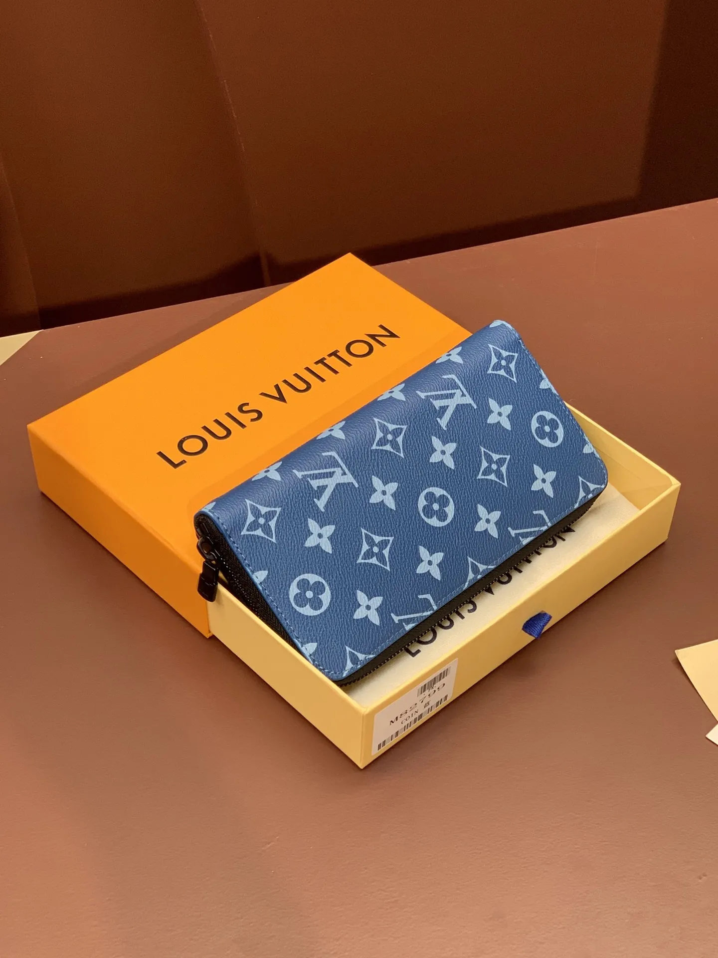 Louis Vuitton Zippy Wallet M82799 - Image 4