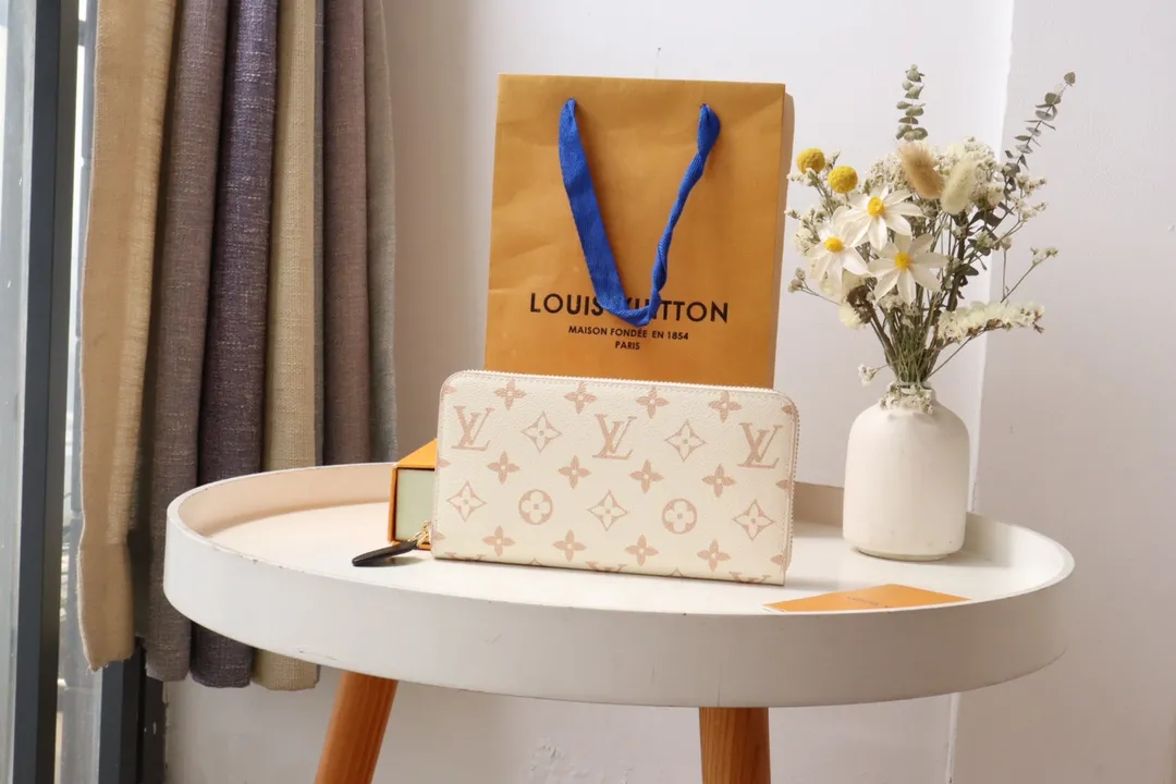 Louis Vuitton Zippy Wallet M83093 - 图片 3