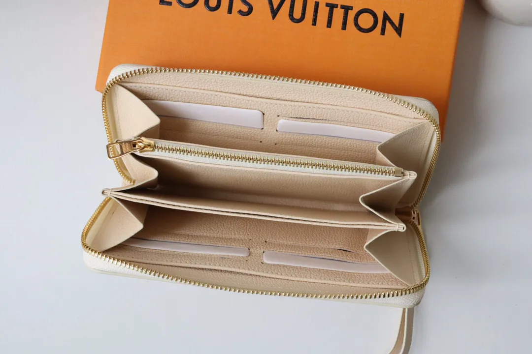 Louis Vuitton Zippy Wallet M83505 - Image 8