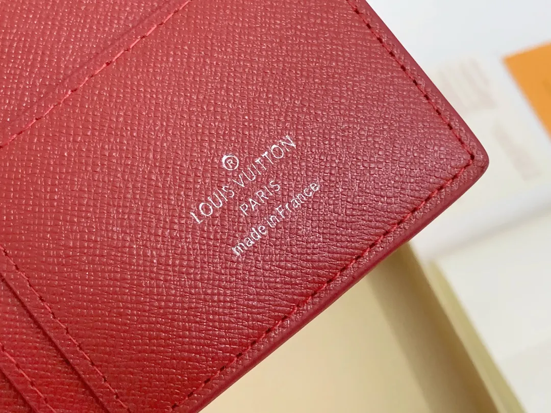 Louis Vuitton x Supreme Zippy Wallet M67540 - Image 9