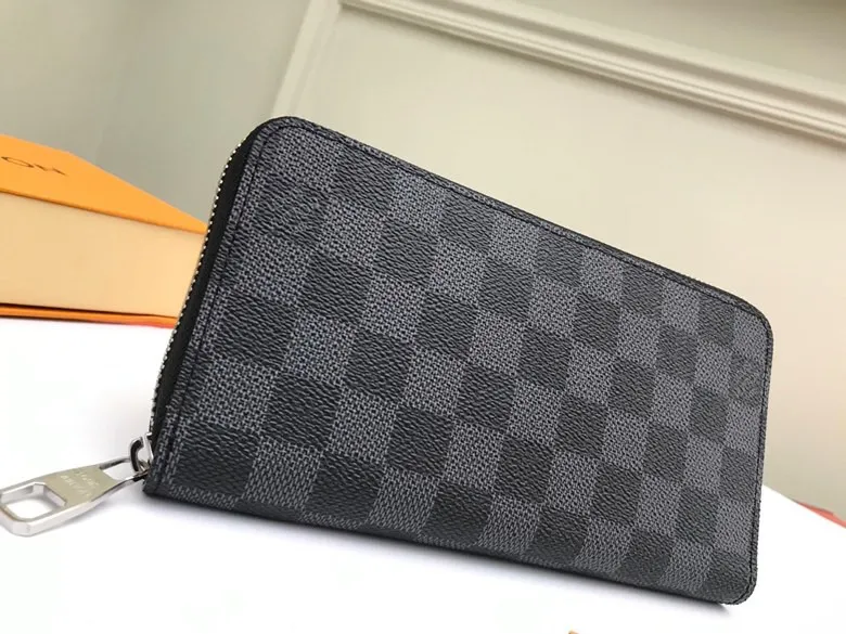 Louis Vuitton Zippy Wallet N63076 - Image 4