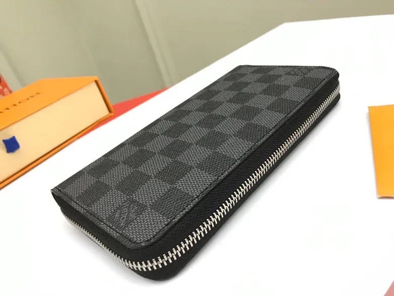Louis Vuitton Zippy Wallet N63076 - Image 8
