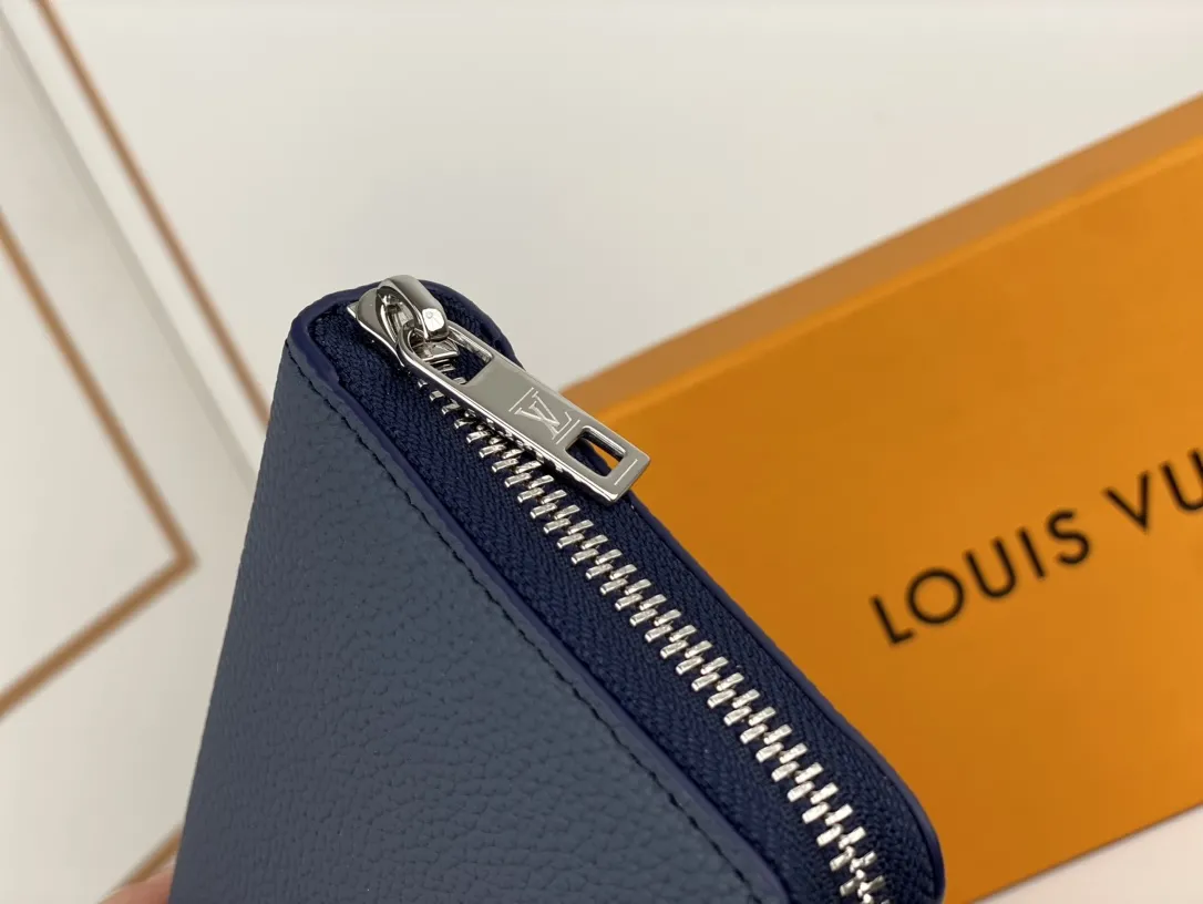Louis Vuitton Zippy Wallet M81767 - Image 6