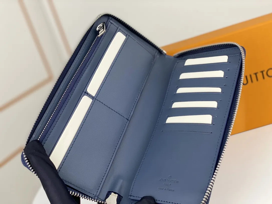 Louis Vuitton Zippy Wallet M81767 - Image 8