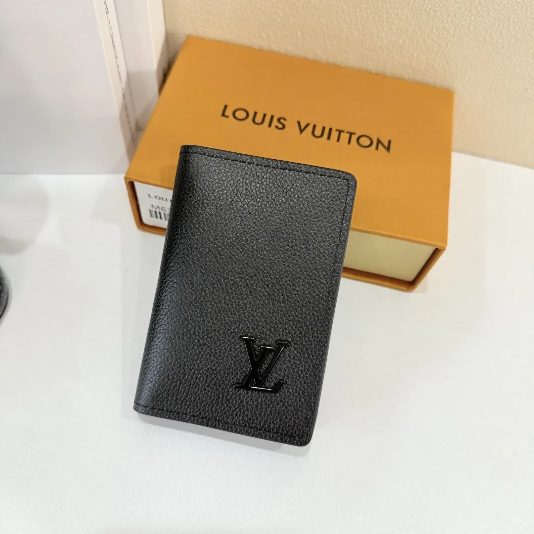 Louis Vuitton Pocket Organizer M69979 - Image 3