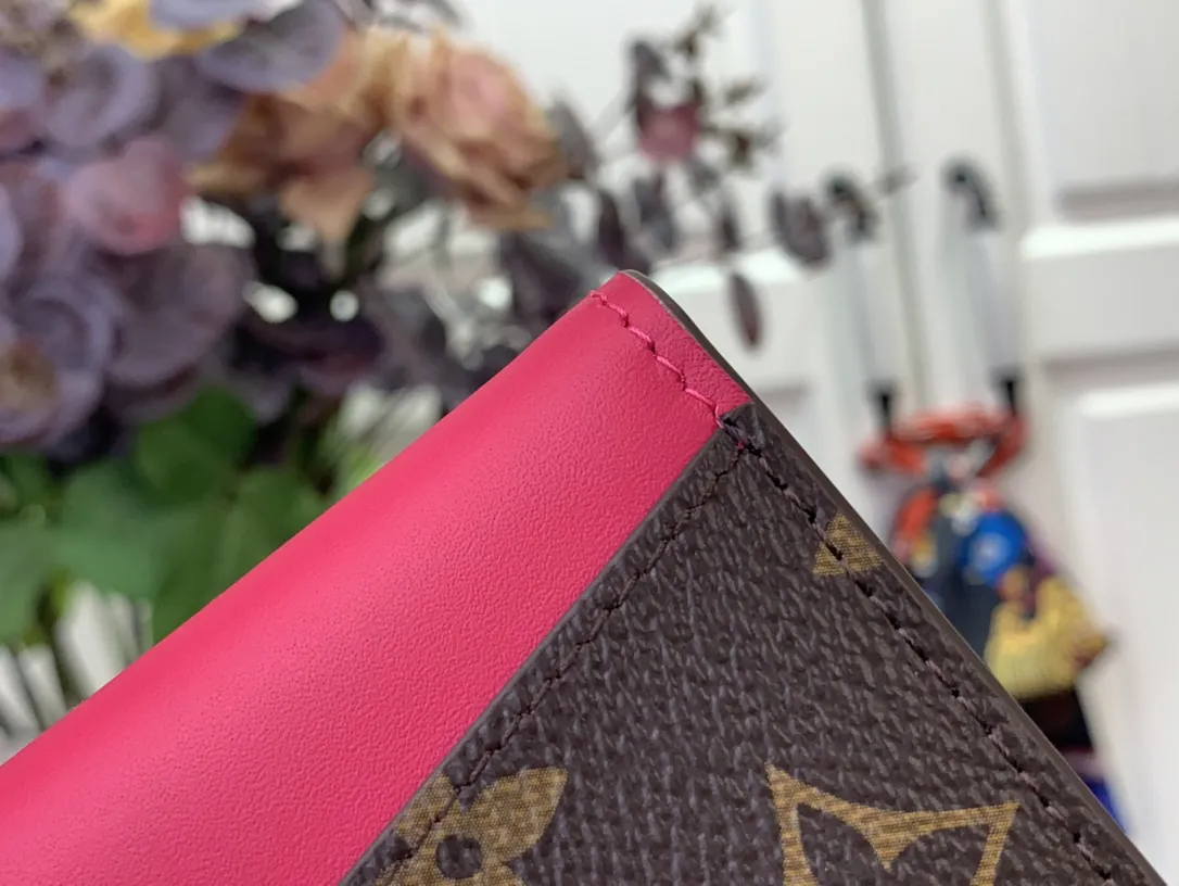 Louis Vuitton Pocket Organizer M12831 - Image 10
