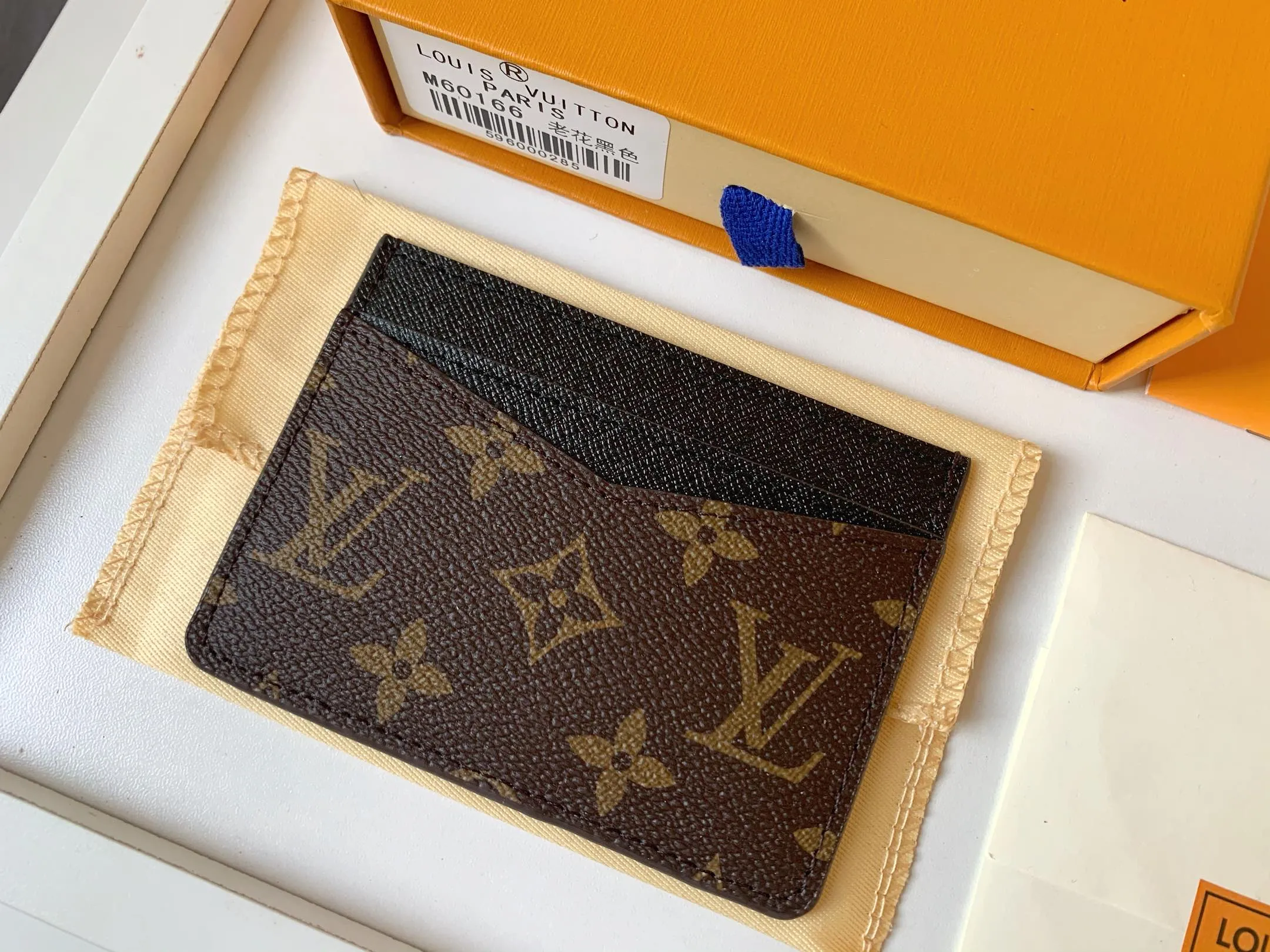 Louis Vuitton Neo Card Holder M60166 - Image 4