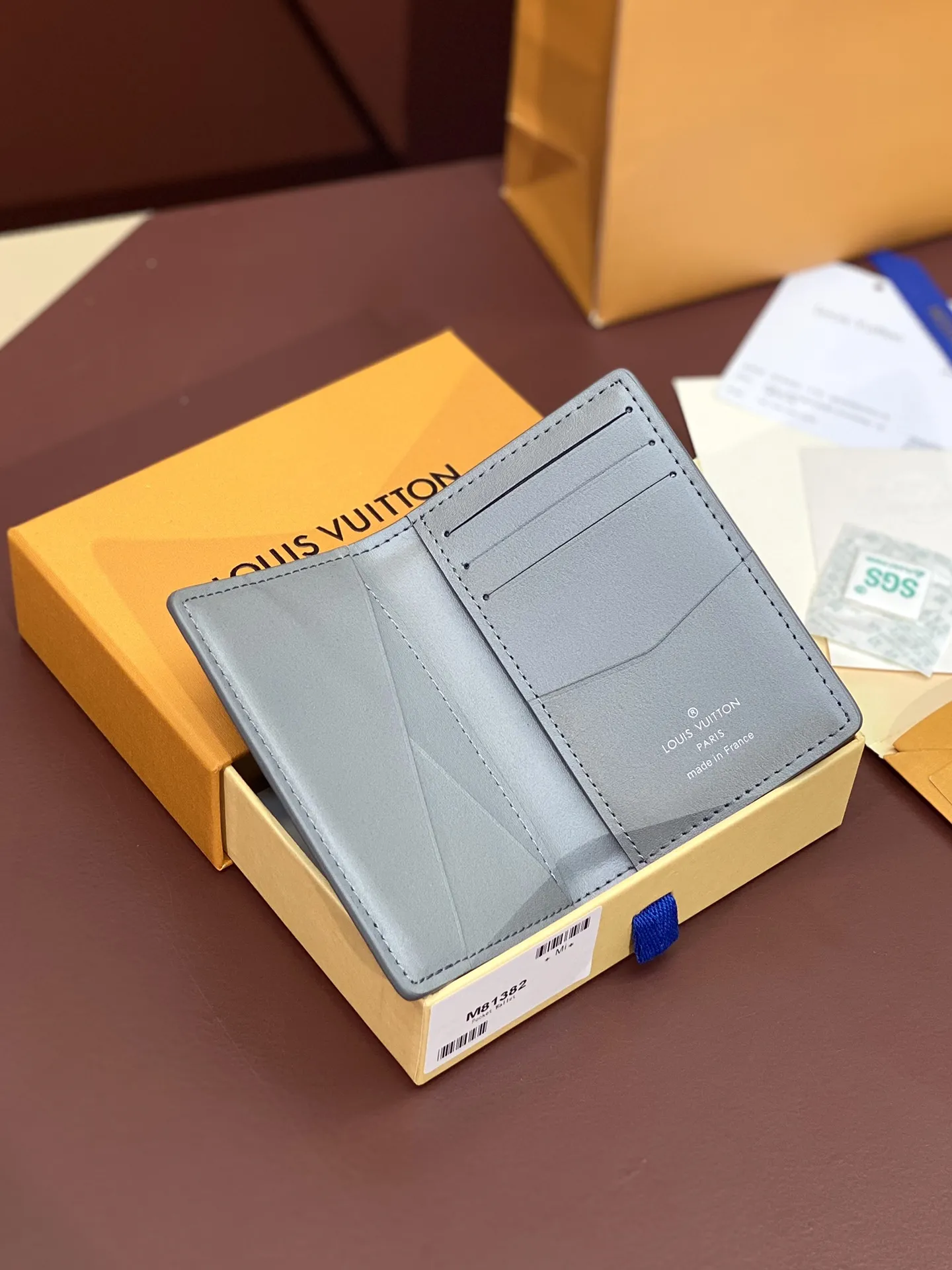 Louis Vuitton Pocket Organizer M81382 - Image 5