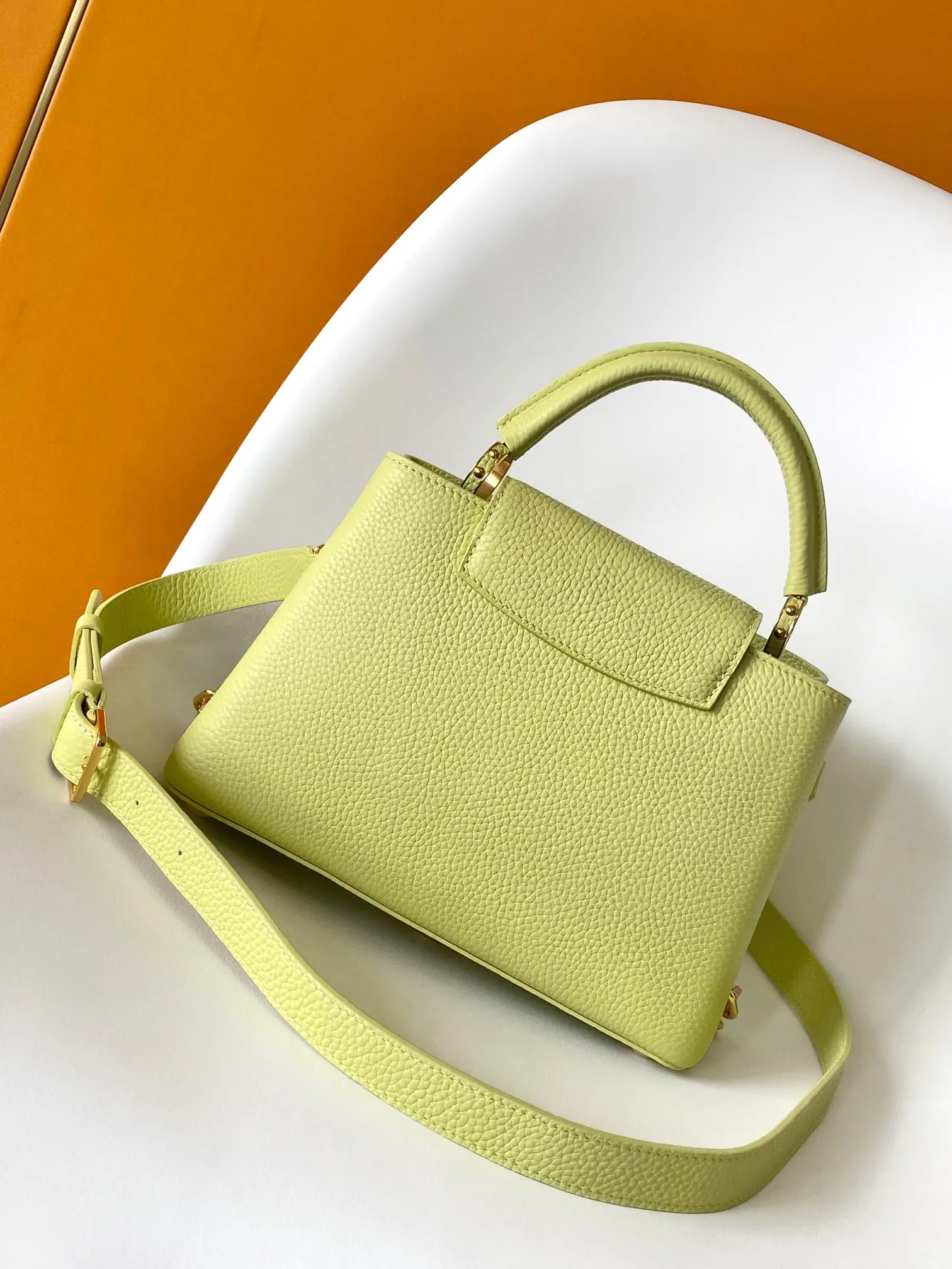 Louis Vuitton Capucines Mini M24683 - Image 5