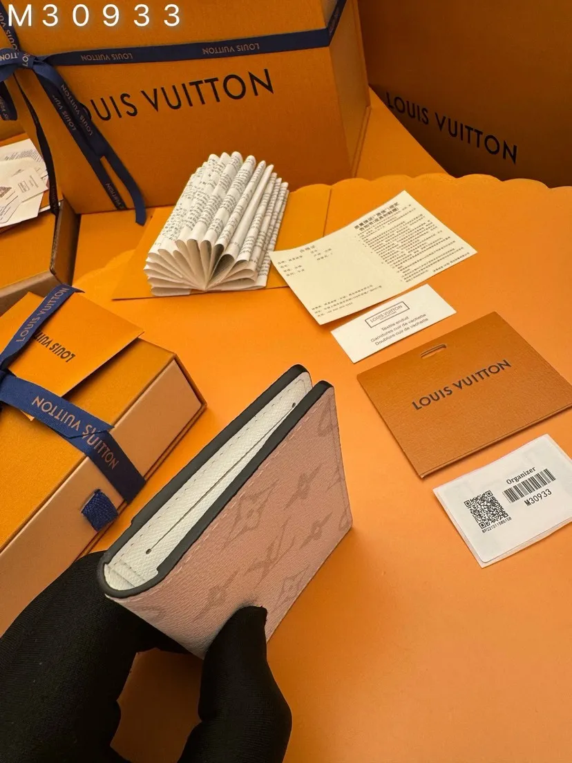 Louis Vuitton Pocket Organizer M30933 - 图片 6