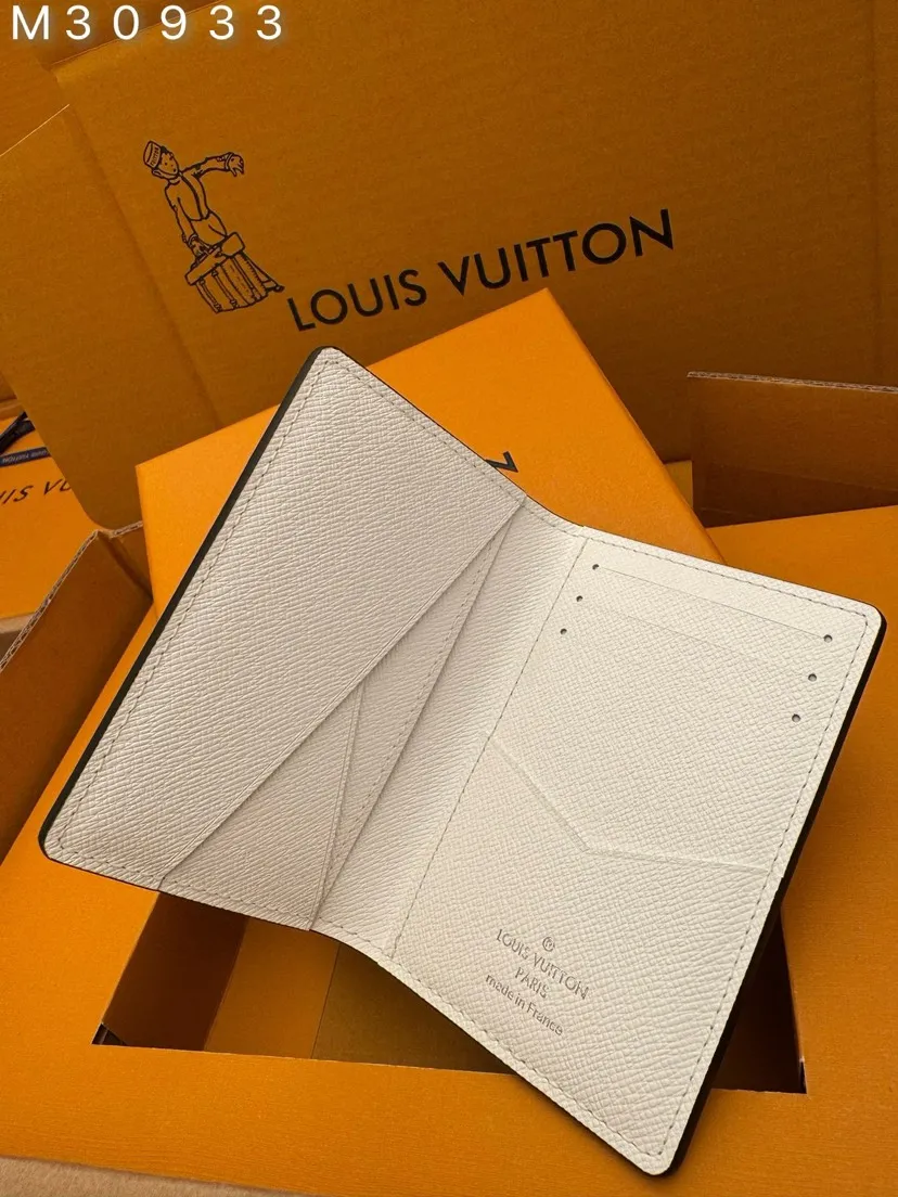 Louis Vuitton Pocket Organizer M30933 - 图片 7
