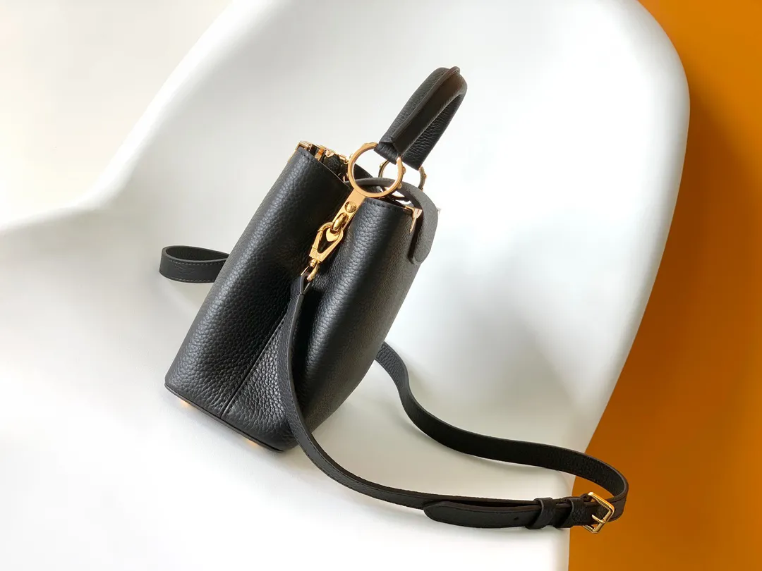 Louis Vuitton Capucines MM M54663 - 图片 3