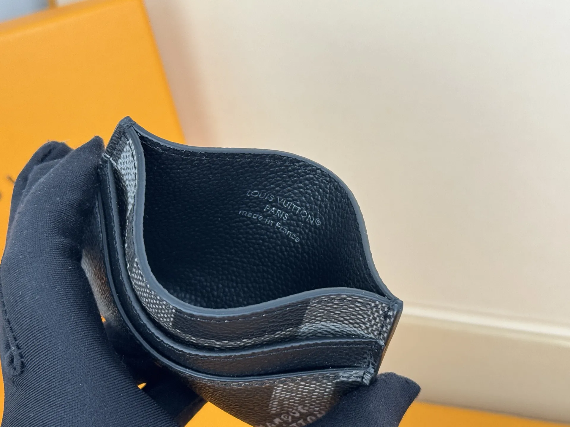 Alternative view of Louis Vuitton Double Card Holder M14929